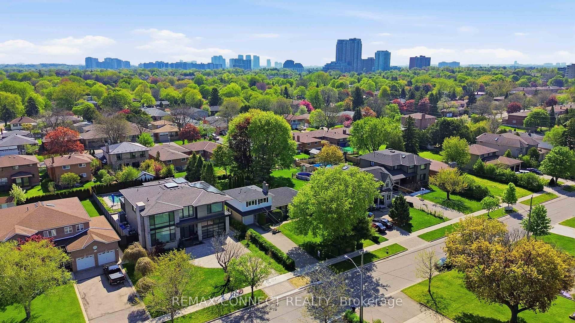 107 Fairglen Avenue - Detached photo 45 of 50 in Scarborough Village / Eglinton East, Ontario