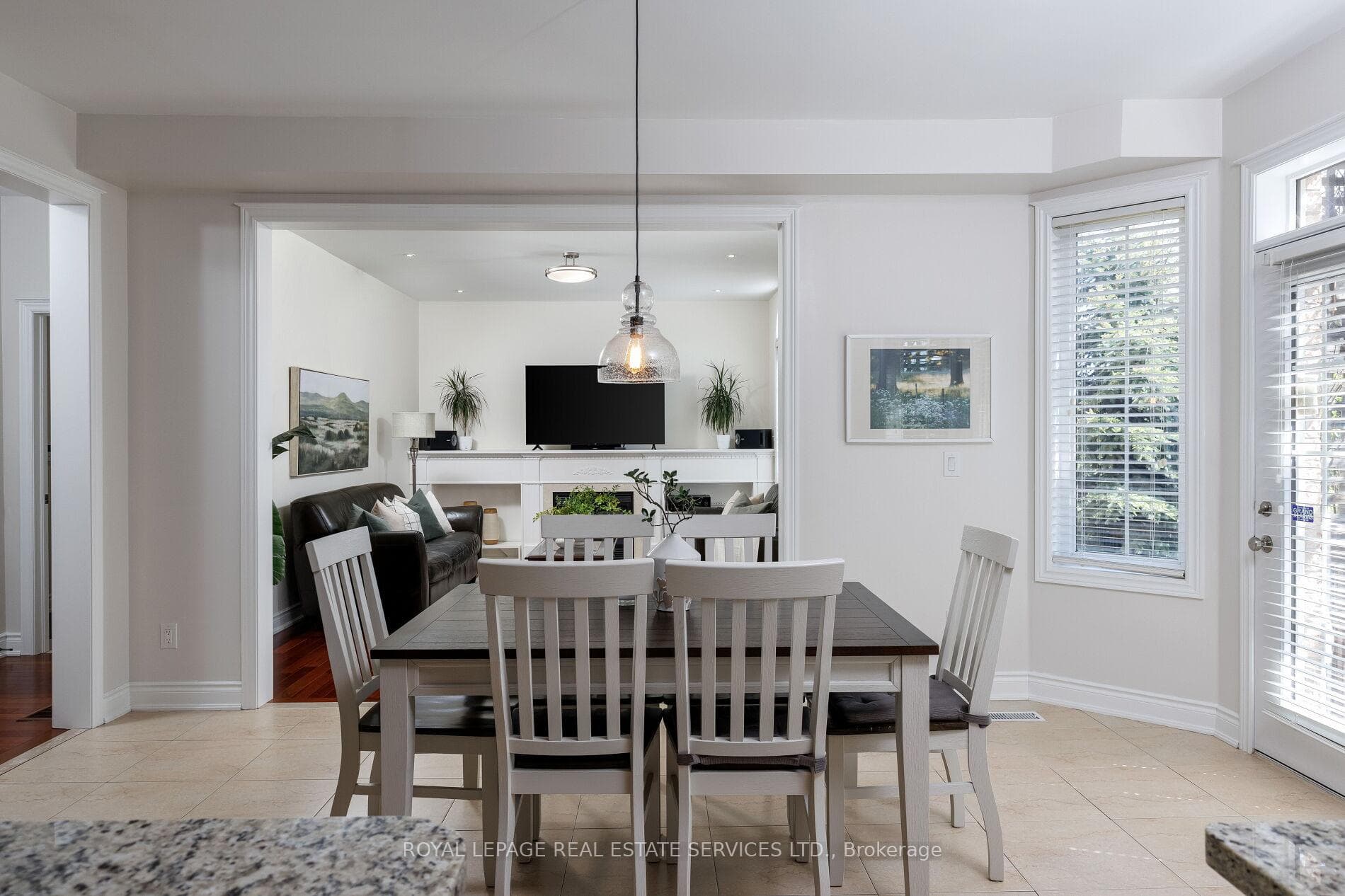 147 Innville Crescent - Detached photo 13 of 47 in Oakville, Ontario
