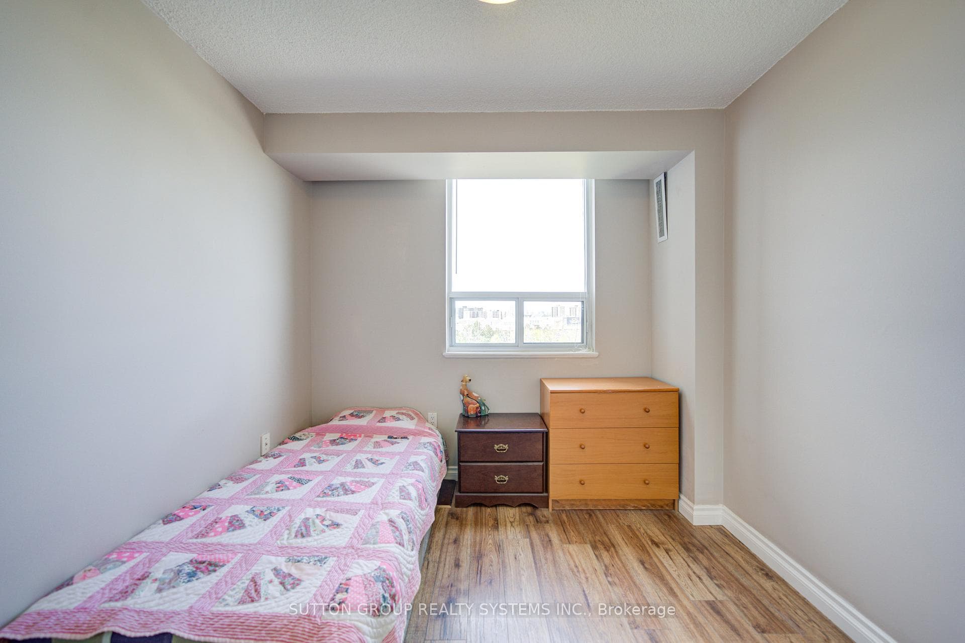 10 Muirhead Road Unit 806 - Condo photo 30 of 45 in Hillcrest Village / Bayview Village, Ontario