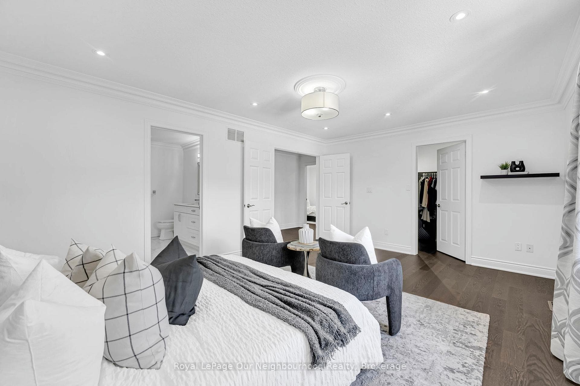 4689 Leanna Heights Road - Detached photo 17 of 39 in Burlington, Ontario