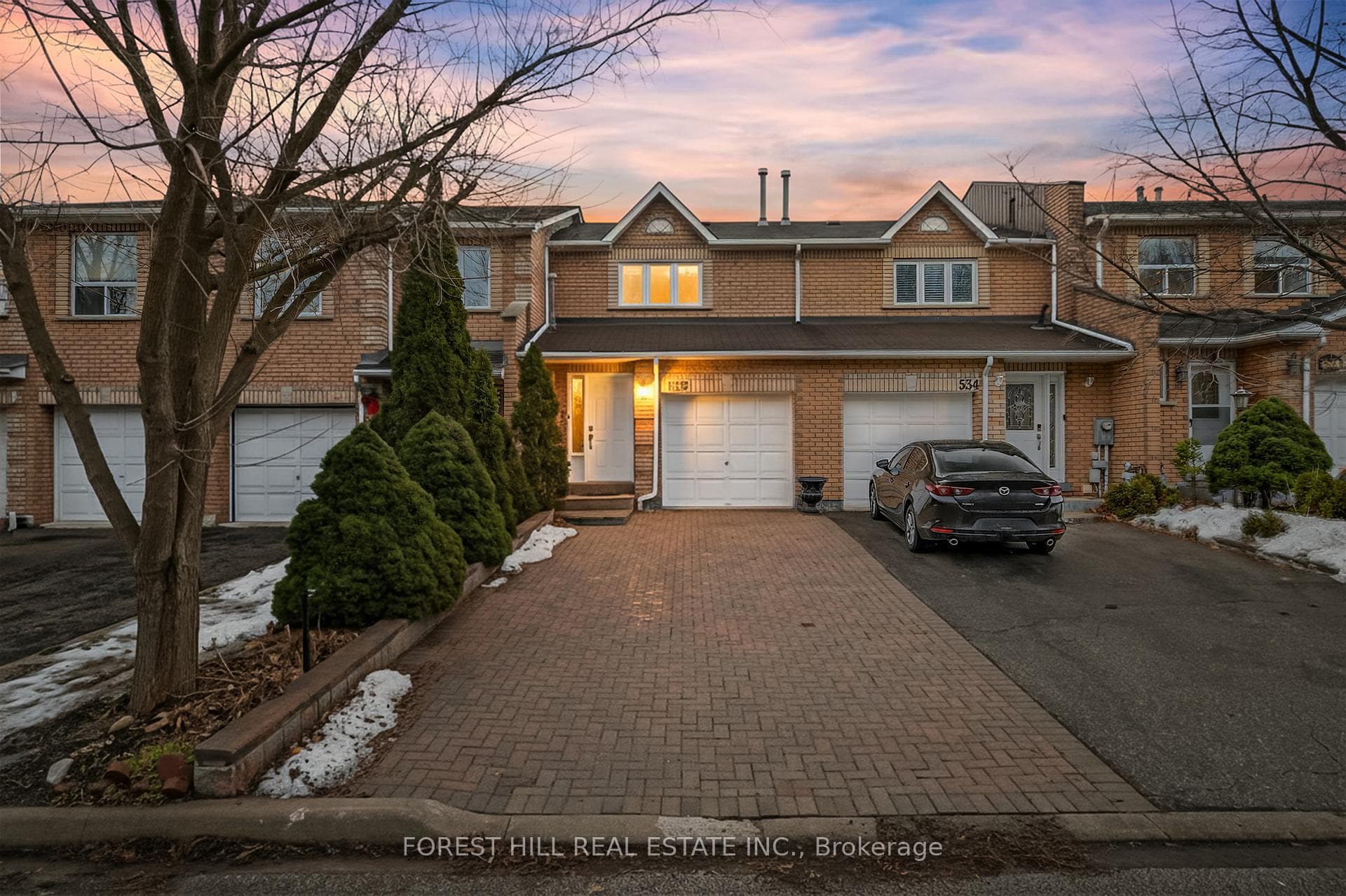 532 Steddick Court - home for sale in Mississauga, Ontario