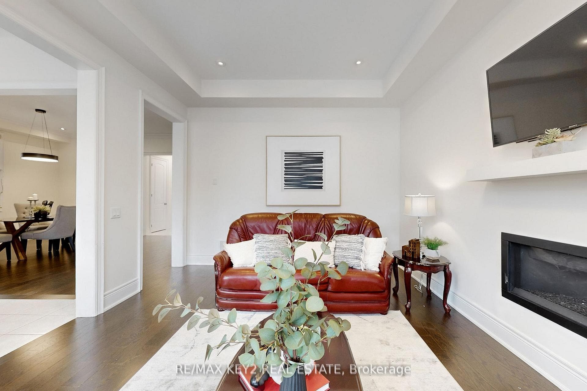 10 Lyle Way - Detached photo 9 of 49 in Brampton, Ontario