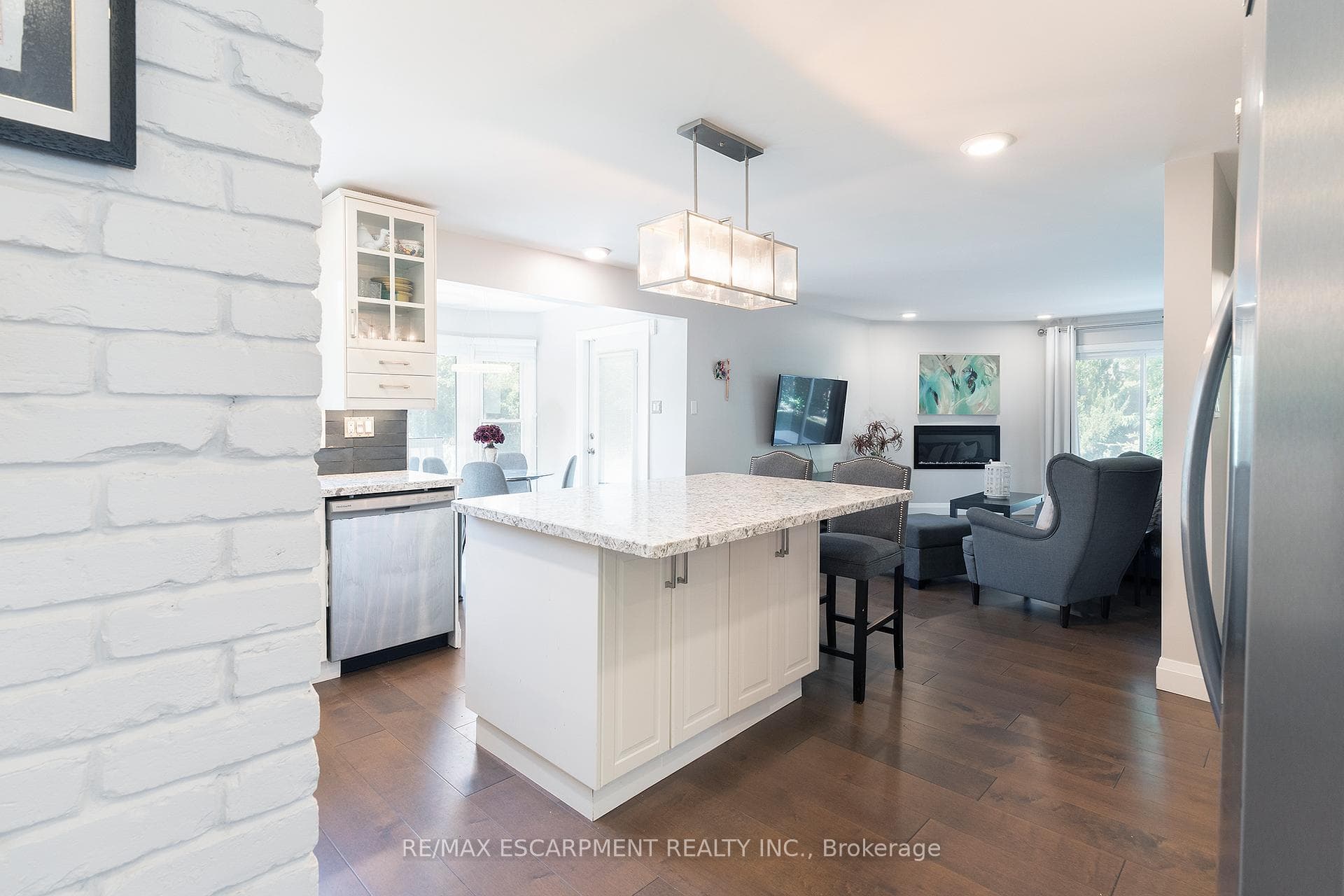 436 Goodram Drive - Detached photo 10 of 43 in Burlington, Ontario