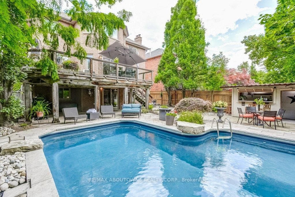 2080 Mckerlie Crescent - Detached photo 39 of 50 in Burlington, Ontario