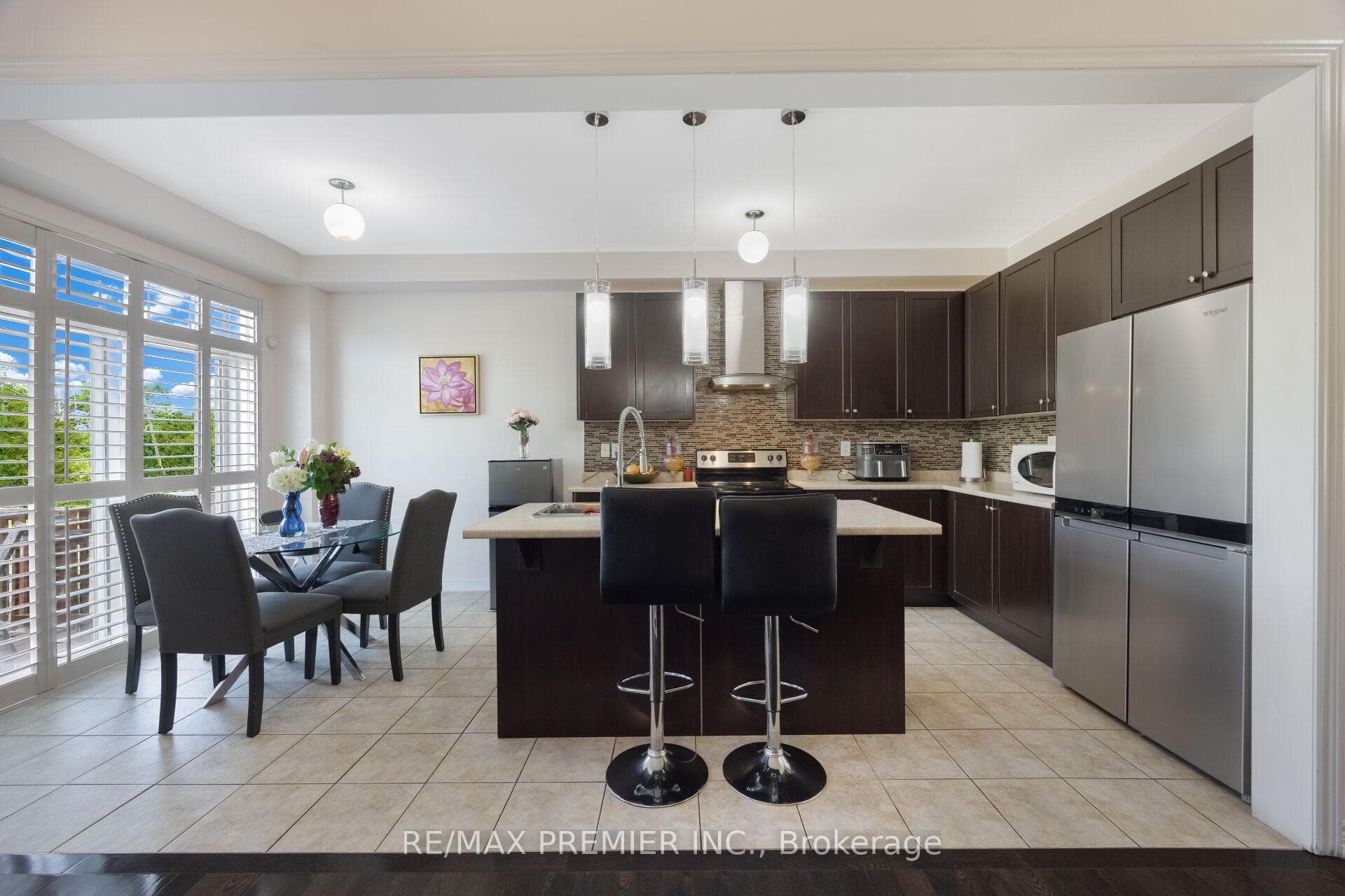 85 Kimborough Hollow - Semi-Detached photo 19 of 50 in Brampton, Ontario