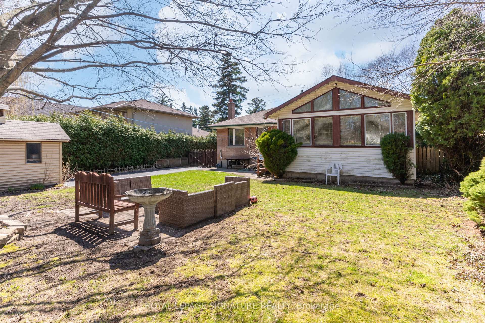 411 Maplehurst Avenue - Detached photo 23 of 31 in Oakville, Ontario
