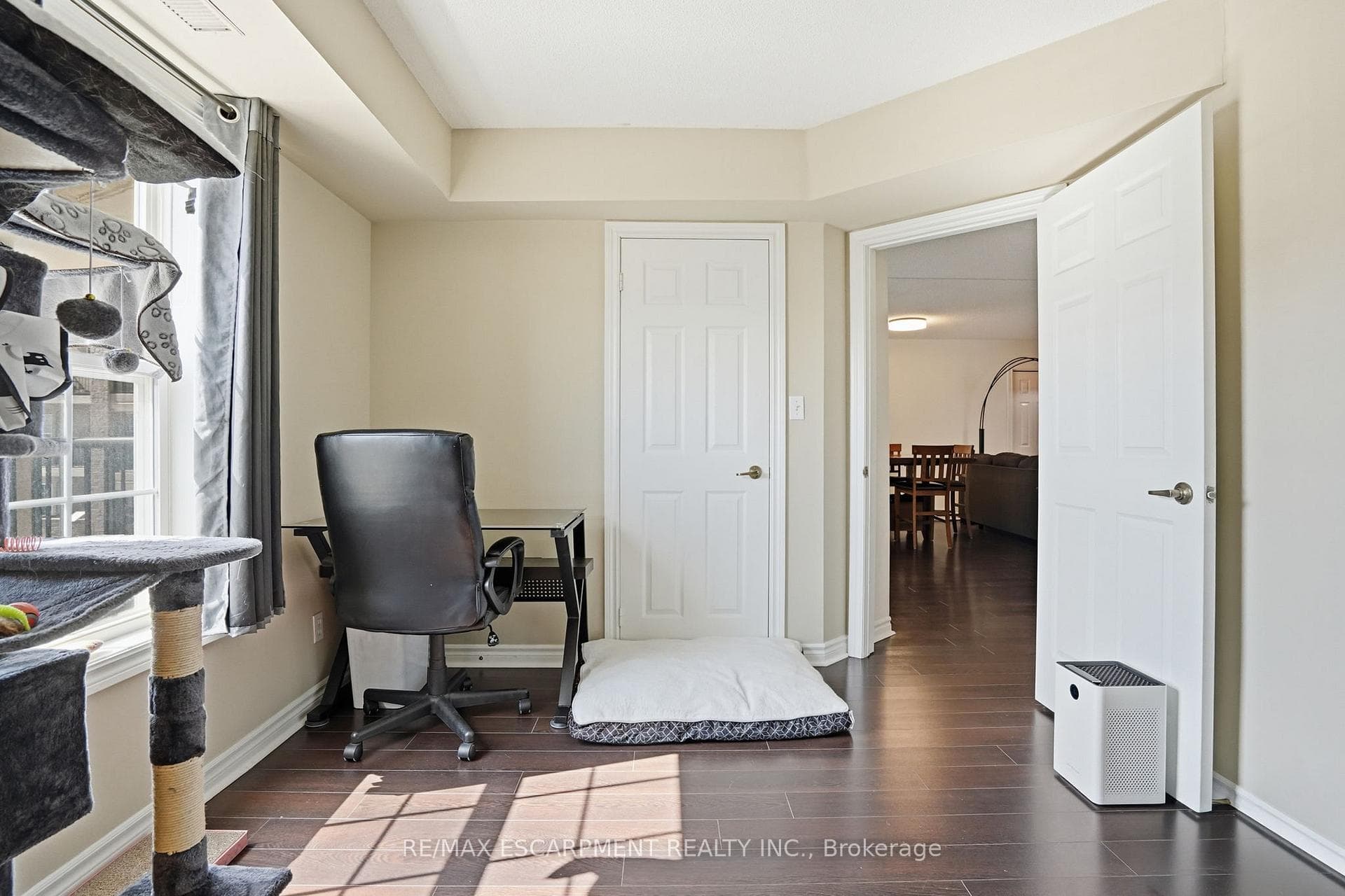 1451 WALKERS Line Unit 216 - Condo photo 18 of 26 in Burlington, Ontario