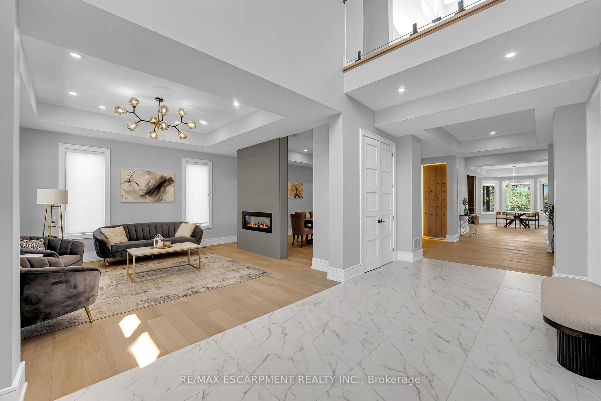 221 Morden Road - Detached photo 5 of 49 in Oakville, Ontario