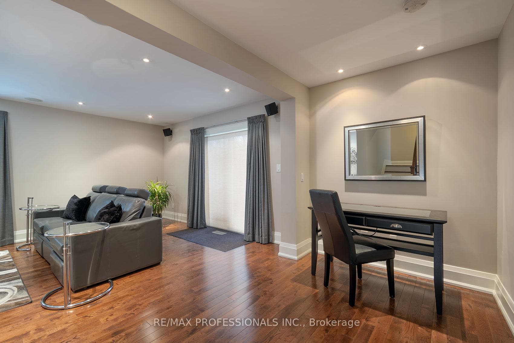 19 Boxwood Road - Detached photo 20 of 40 in Etobicoke (Islington / Rexdale), Ontario