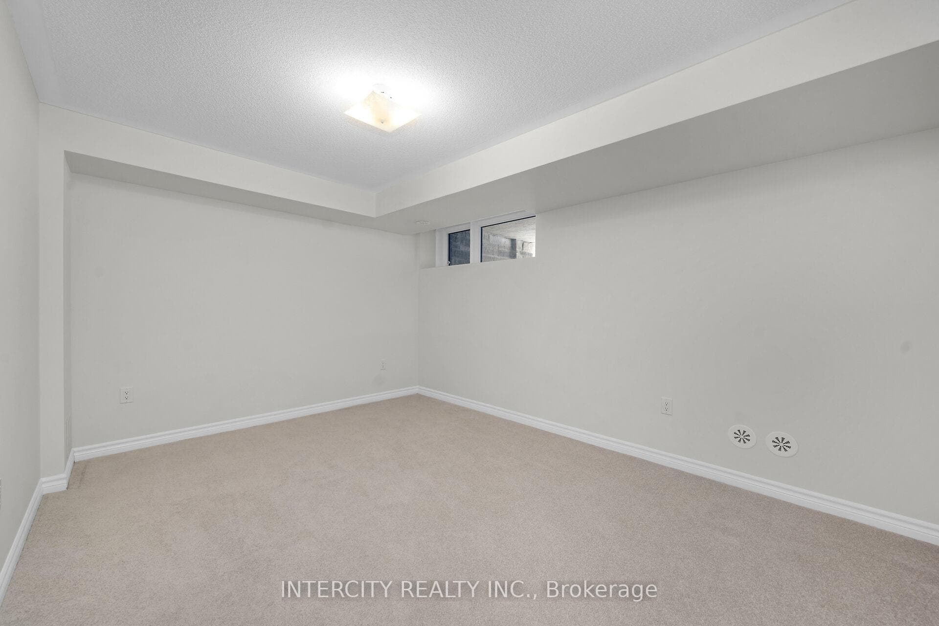 14 Savvy Lane - Condo photo 8 of 14 in Caledon, Ontario