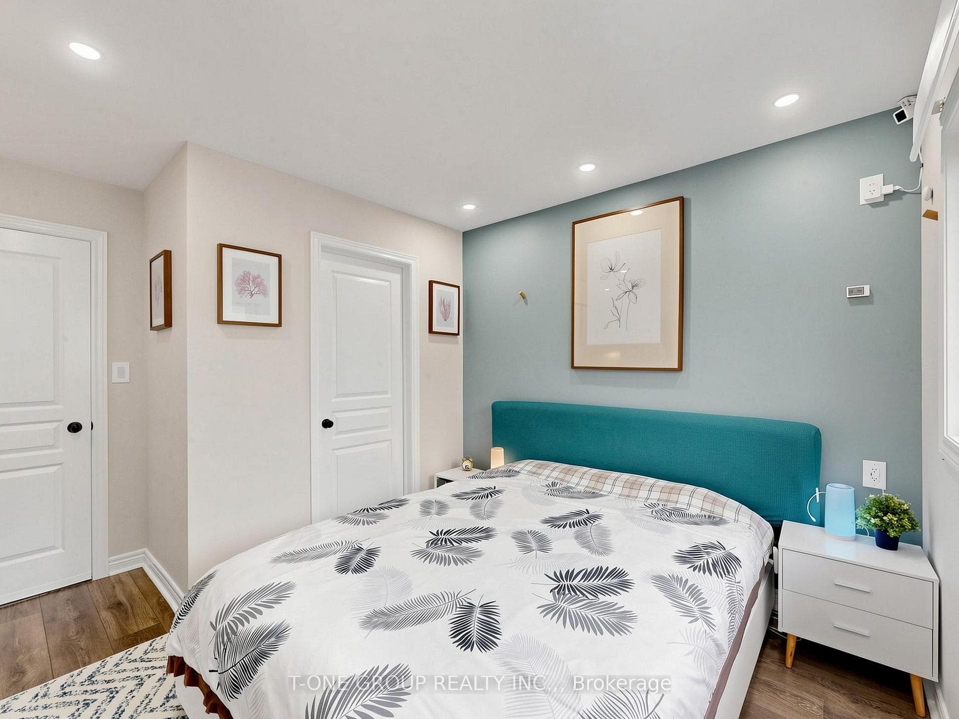 685 Rowley Common - Townhouse photo 15 of 43 in Burlington, Ontario