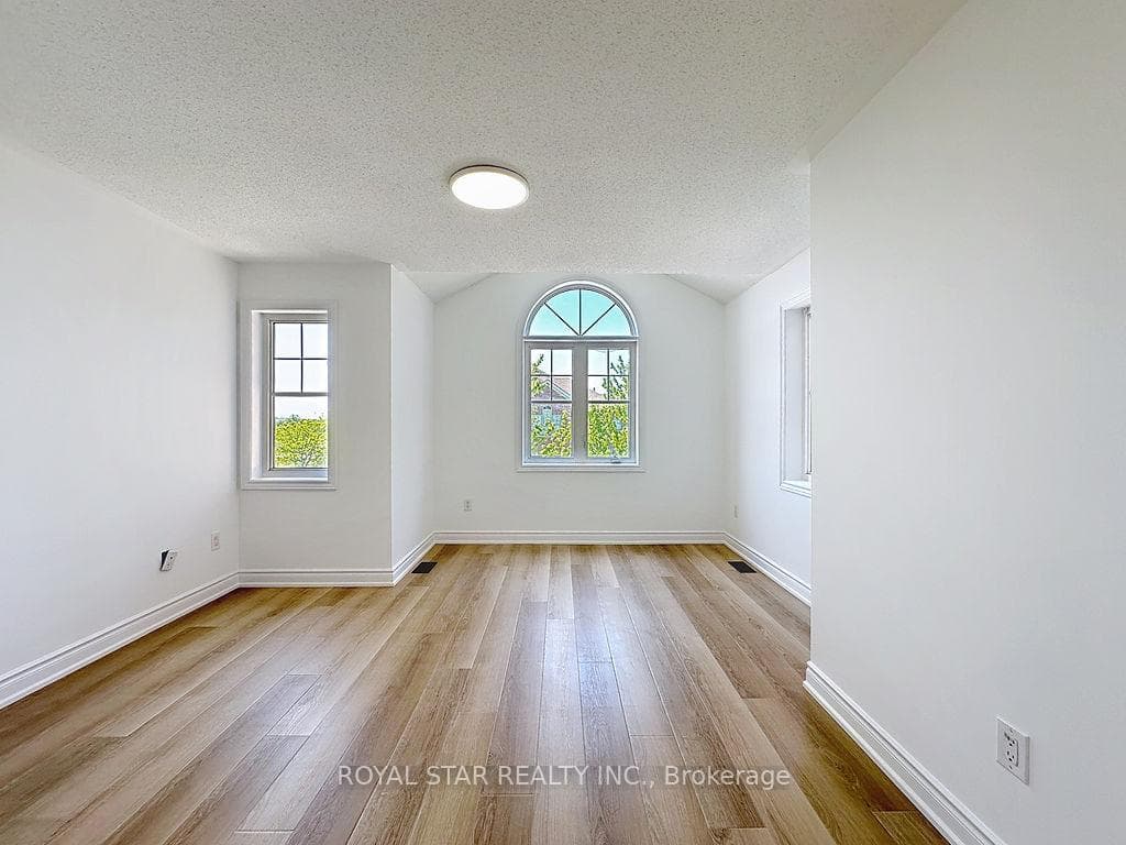 351 Giddings Crescent - Semi-Detached photo 22 of 50 in Milton, Ontario