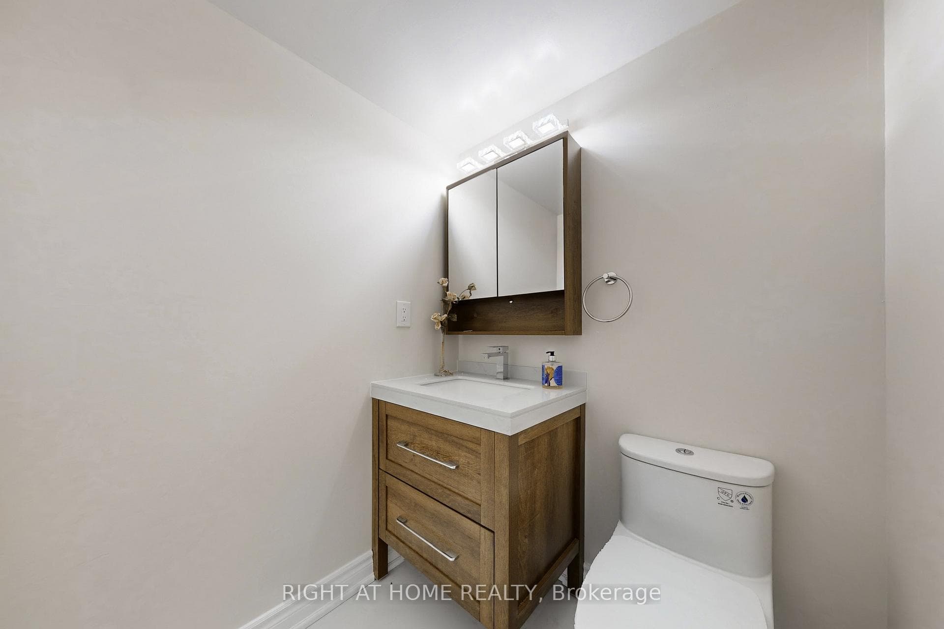 1338 York Mills Road Unit 702 - Condo photo 19 of 29 in Don Mills / Parkwoods / Victoria Village, Ontario