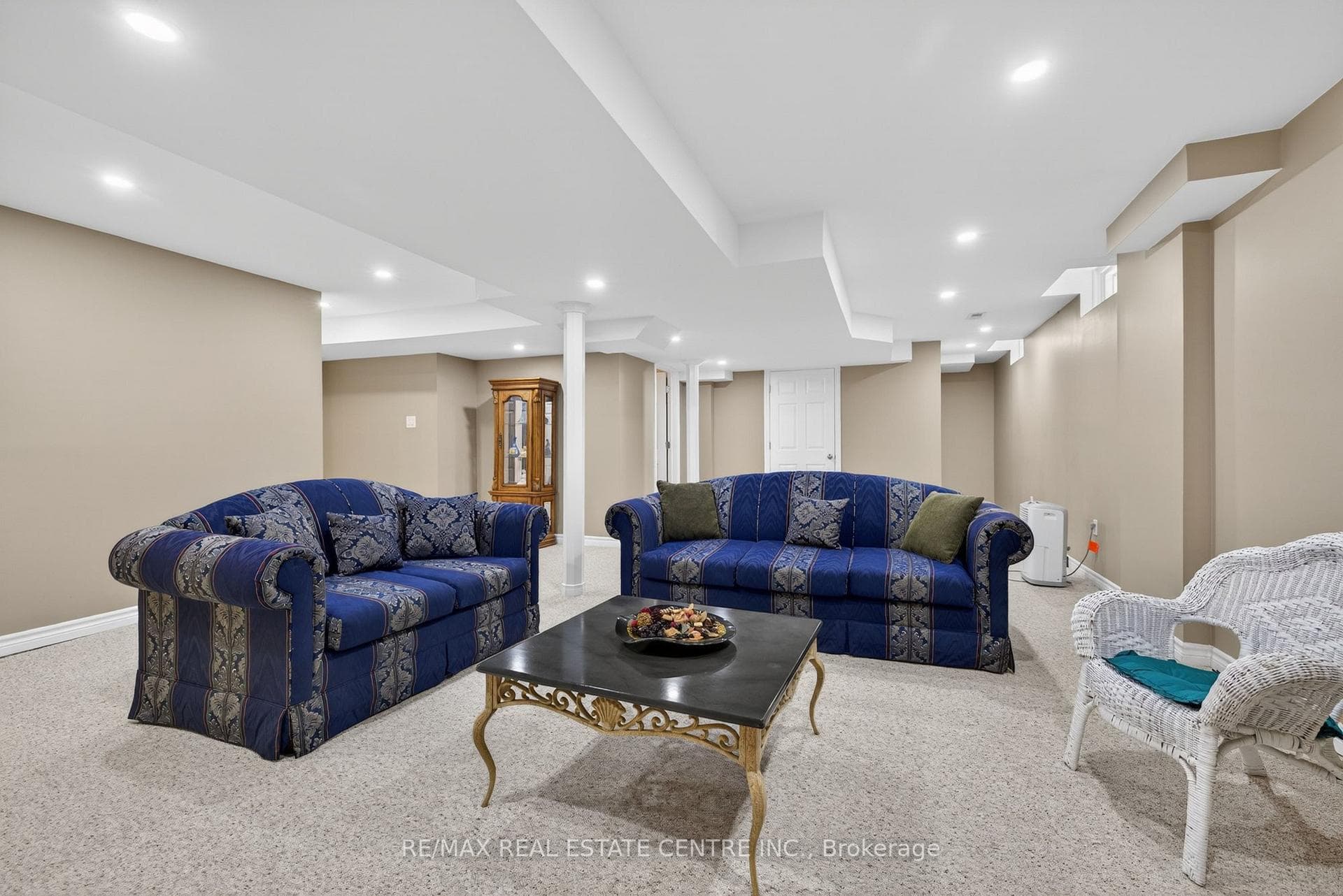 1022 Laidlaw Drive - Detached photo 41 of 50 in Milton, Ontario