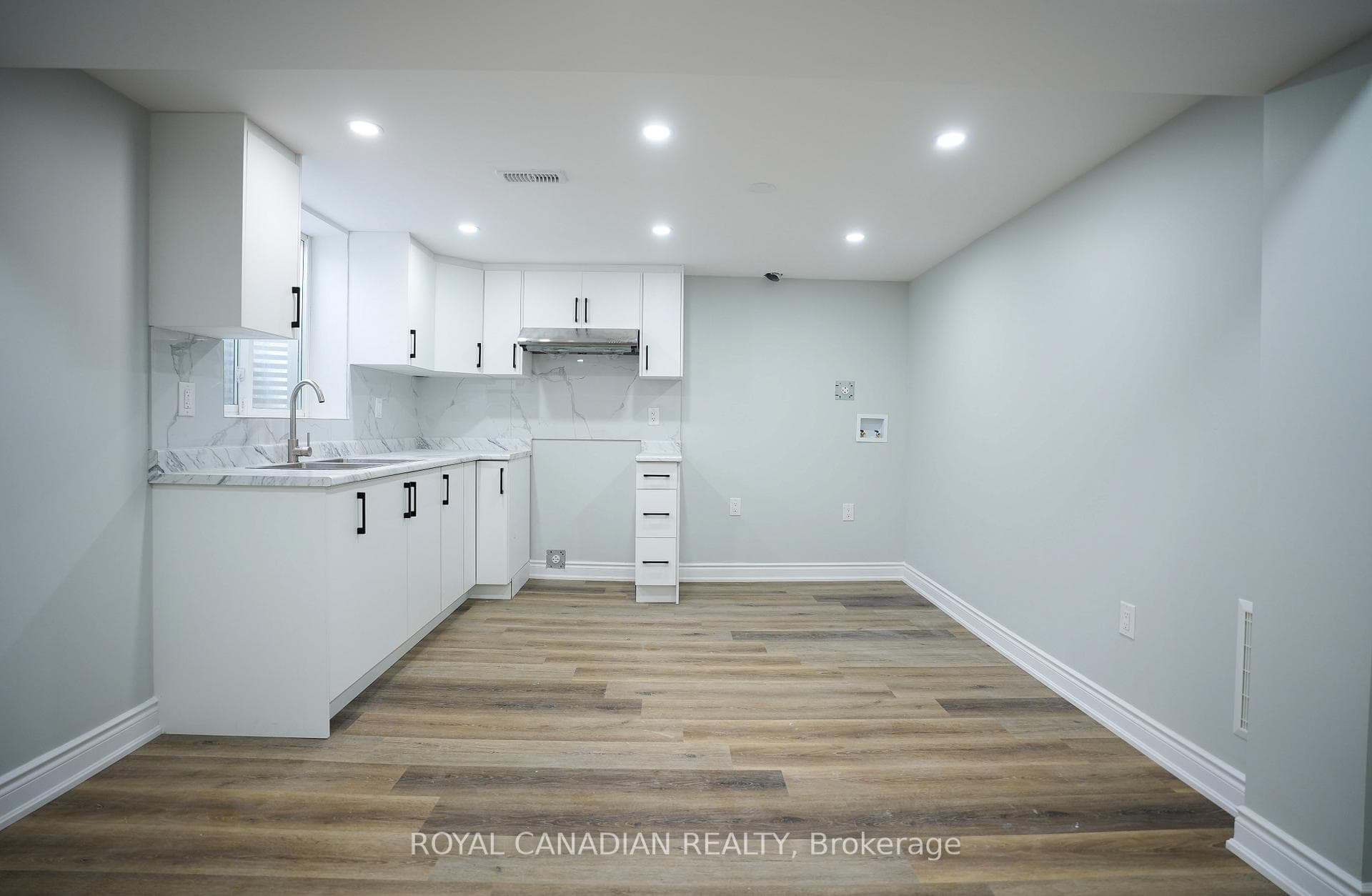 67 Sutherland Avenue - Detached photo 25 of 35 in Brampton, Ontario