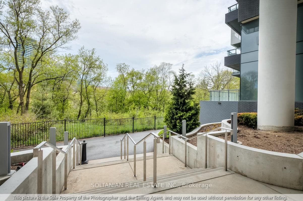 25 Adra Grado Way Unit 1020 - Condo photo 34 of 46 in Hillcrest Village / Bayview Village, Ontario