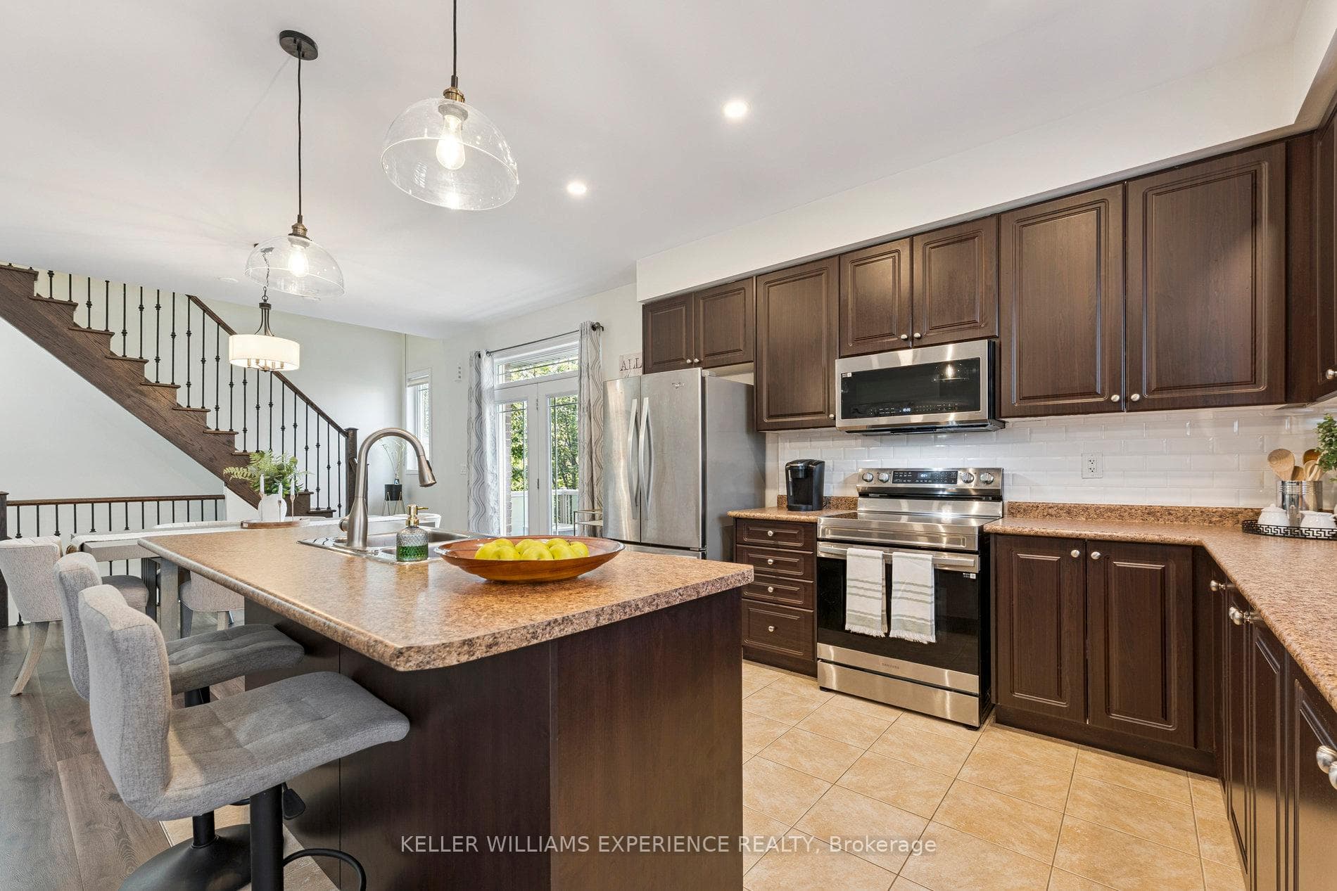 31 Alnwick Avenue - Townhouse photo 18 of 31 in Caledon, Ontario