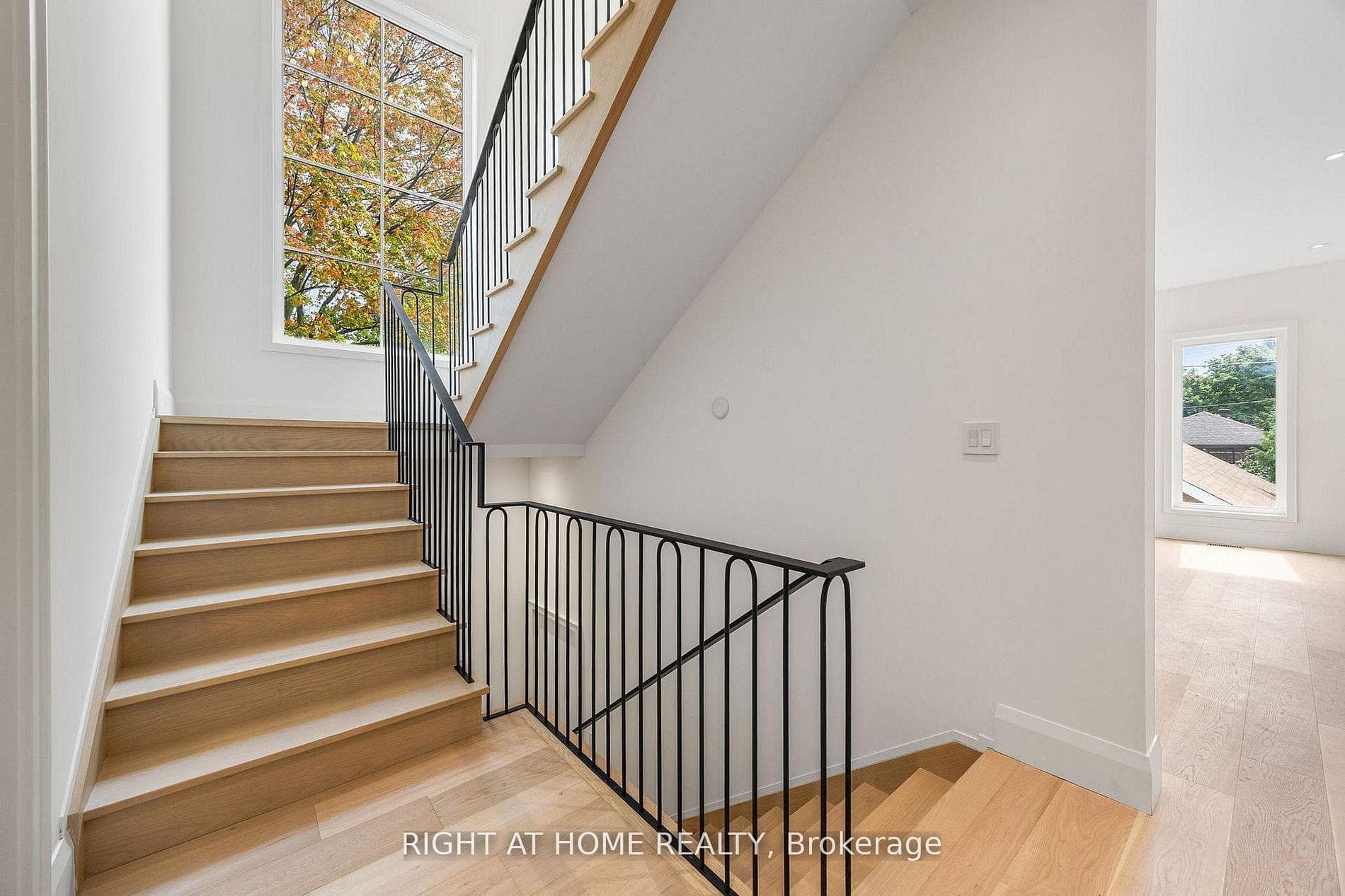 120 Hammell Street - Detached photo 14 of 36 in North York (Bathurst Manor / Clanton Park), Ontario