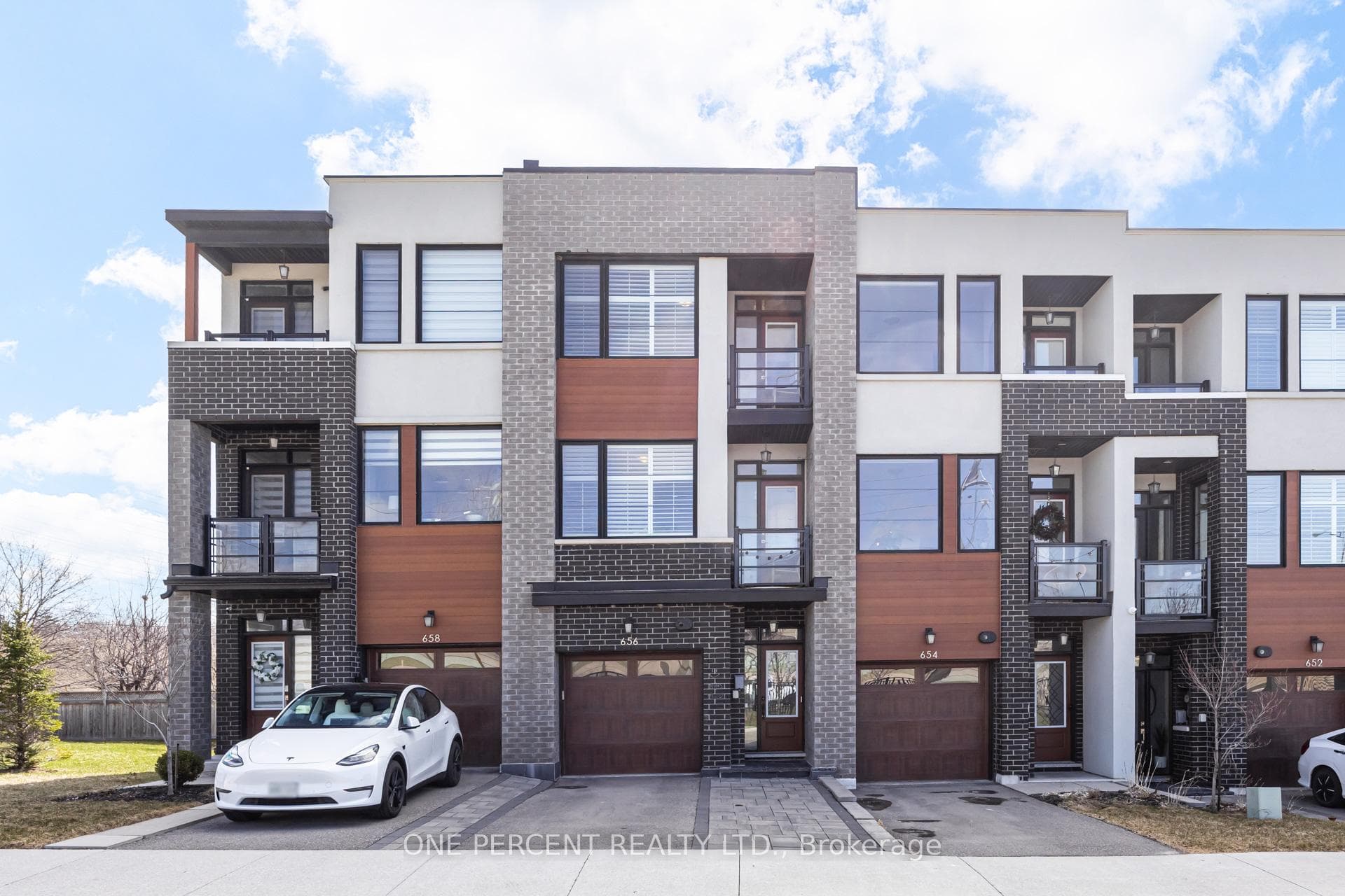 656 Tupelo Court - Townhouse for sale in Mineola, Ontario