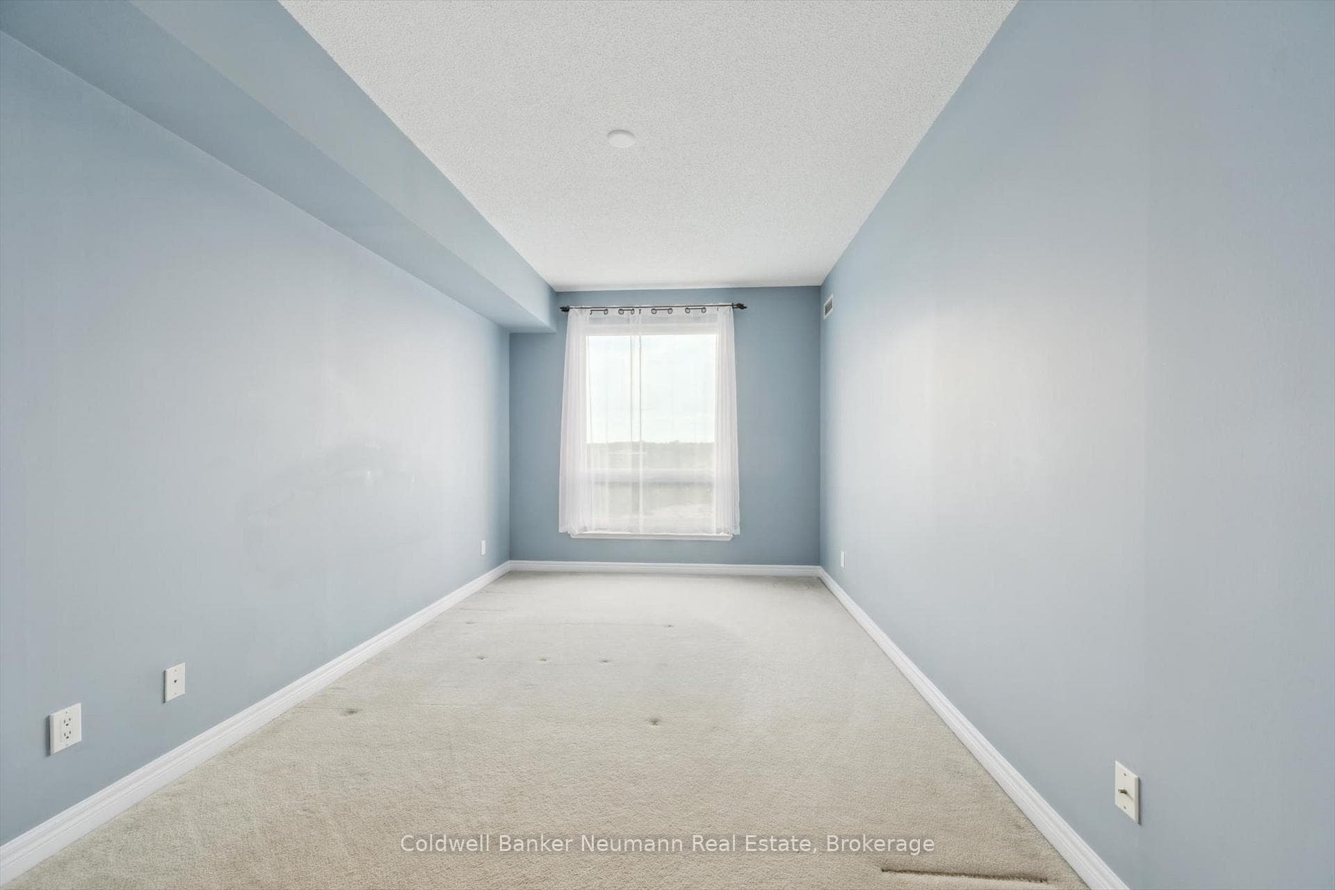 40 Old Mill Road Unit 804 - Condo photo 19 of 31 in Oakville, Ontario