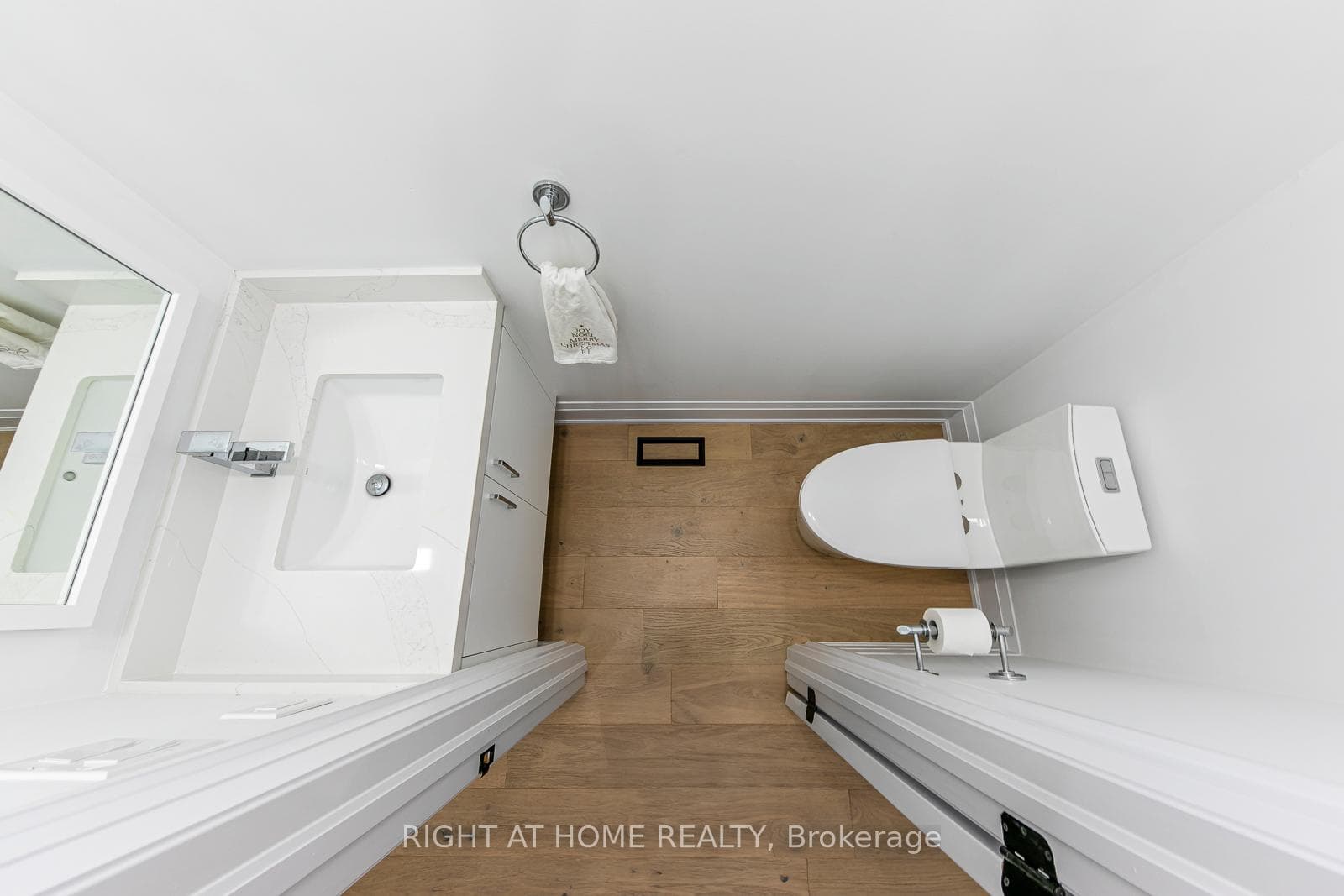 5 Enfield Avenue - Semi-Detached photo 13 of 35 in Liberty Village / Parkdale / South Parkdale, Ontario