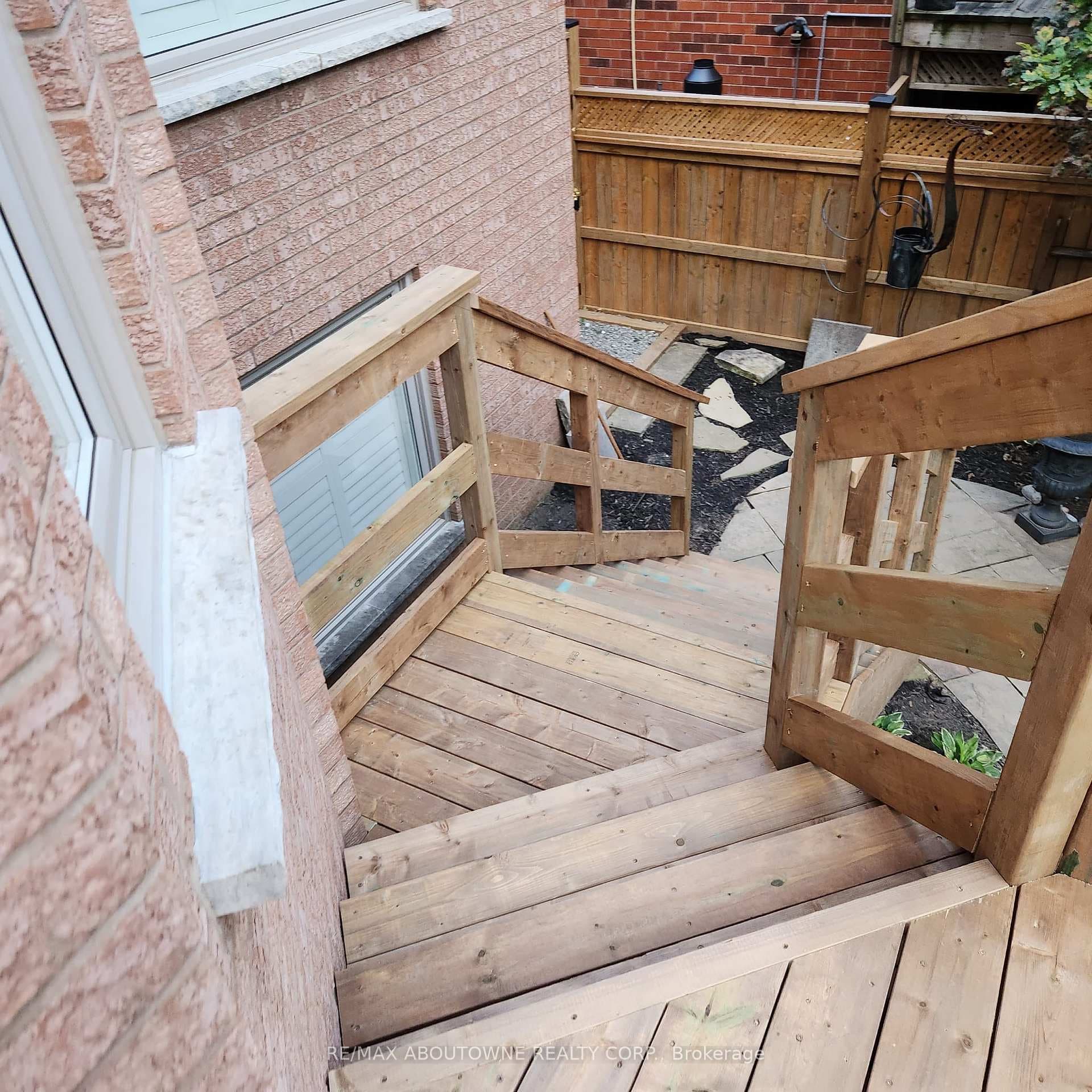 2080 Mckerlie Crescent - Detached photo 50 of 50 in Burlington, Ontario