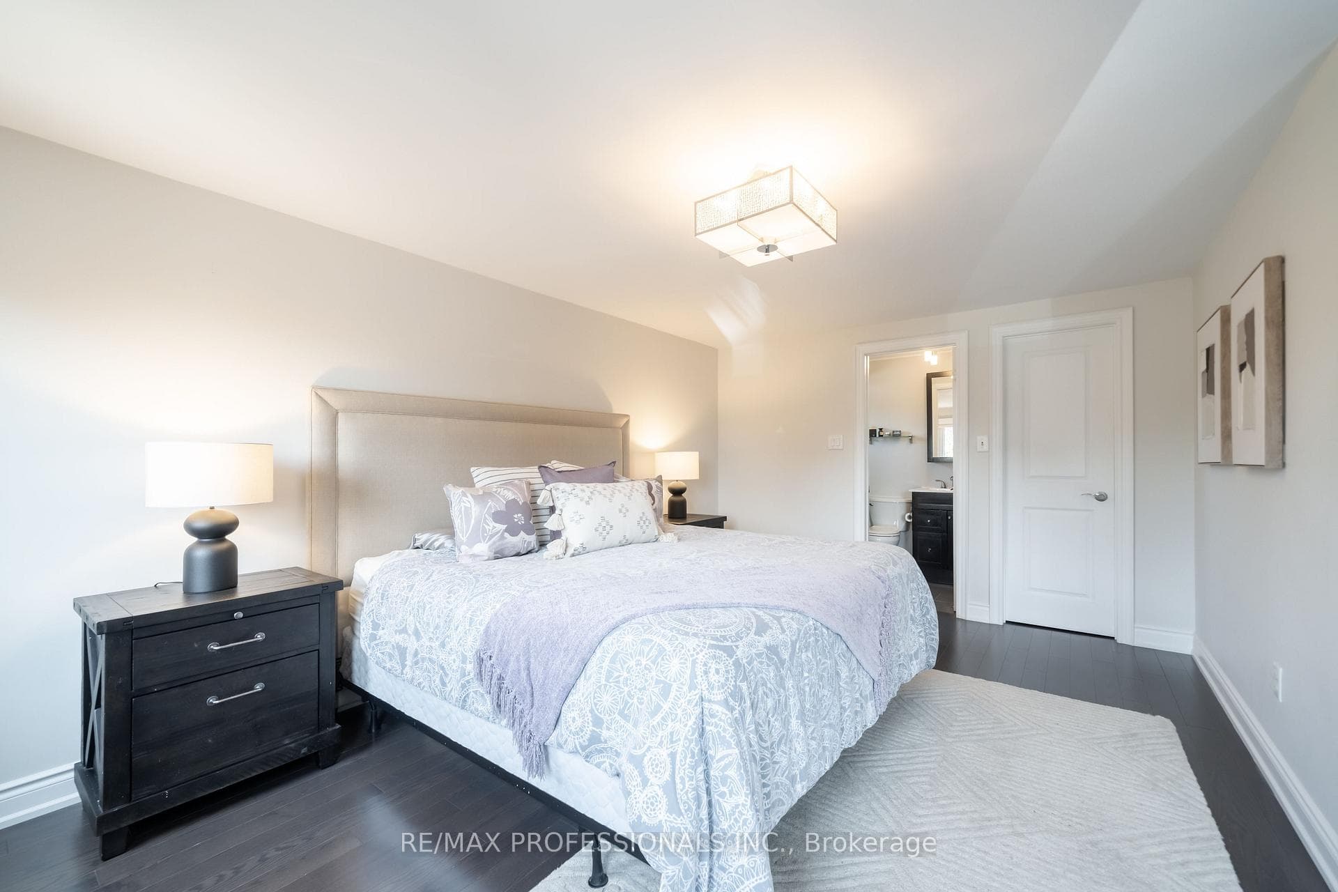 4021 Sasha Court - Detached photo 24 of 44 in Mississauga, Ontario