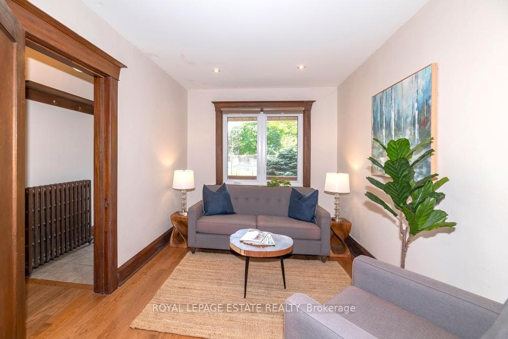 58 Chatham Avenue - Semi-Detached photo 5 of 24 in Riverdale / Leslieville, Ontario