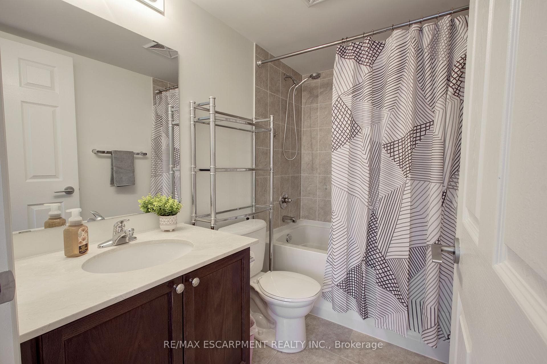 2379 Central Park Drive Unit 603 - Condo photo 34 of 43 in Oakville, Ontario