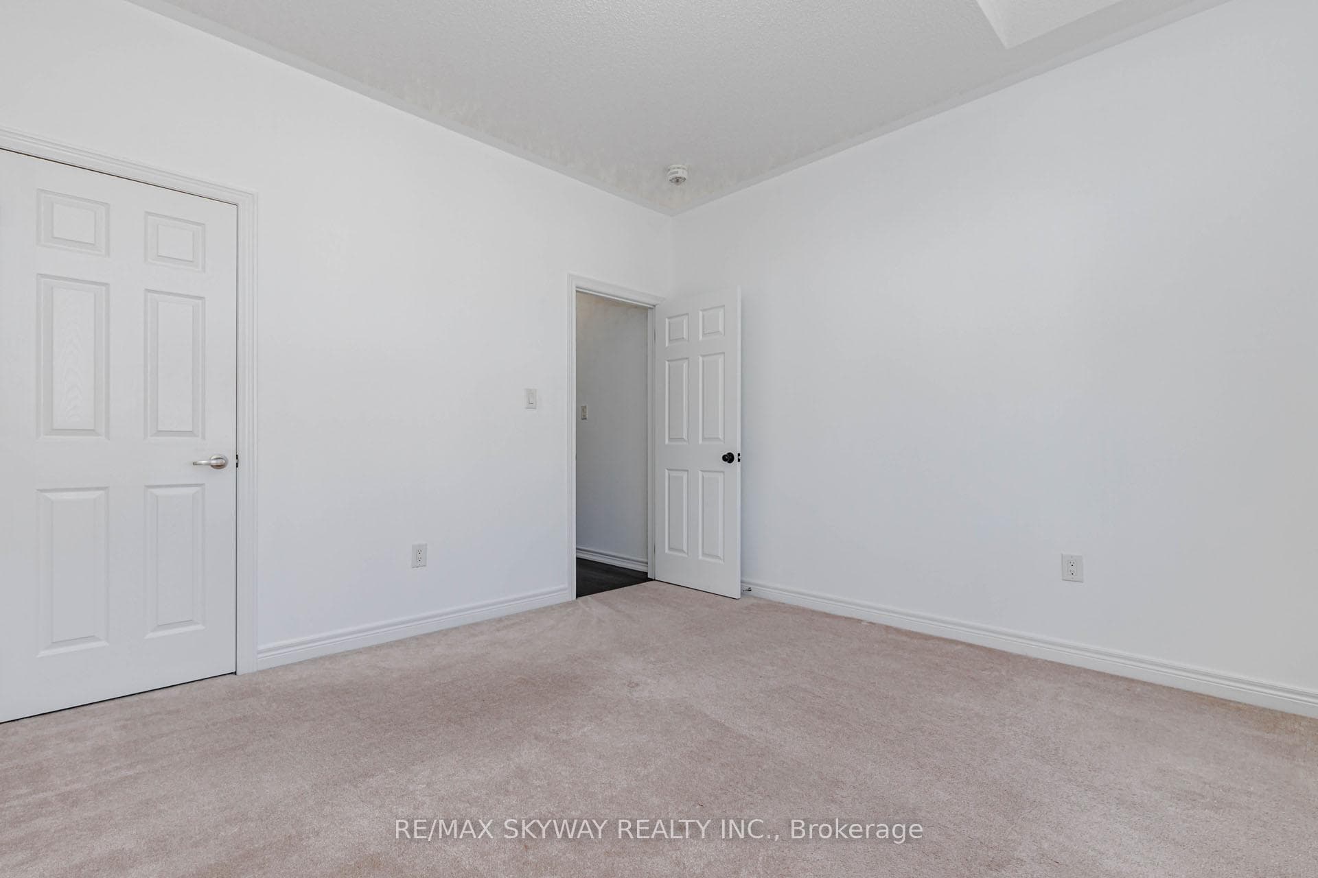 63 Vezna Crescent - Semi-Detached photo 33 of 50 in Brampton, Ontario