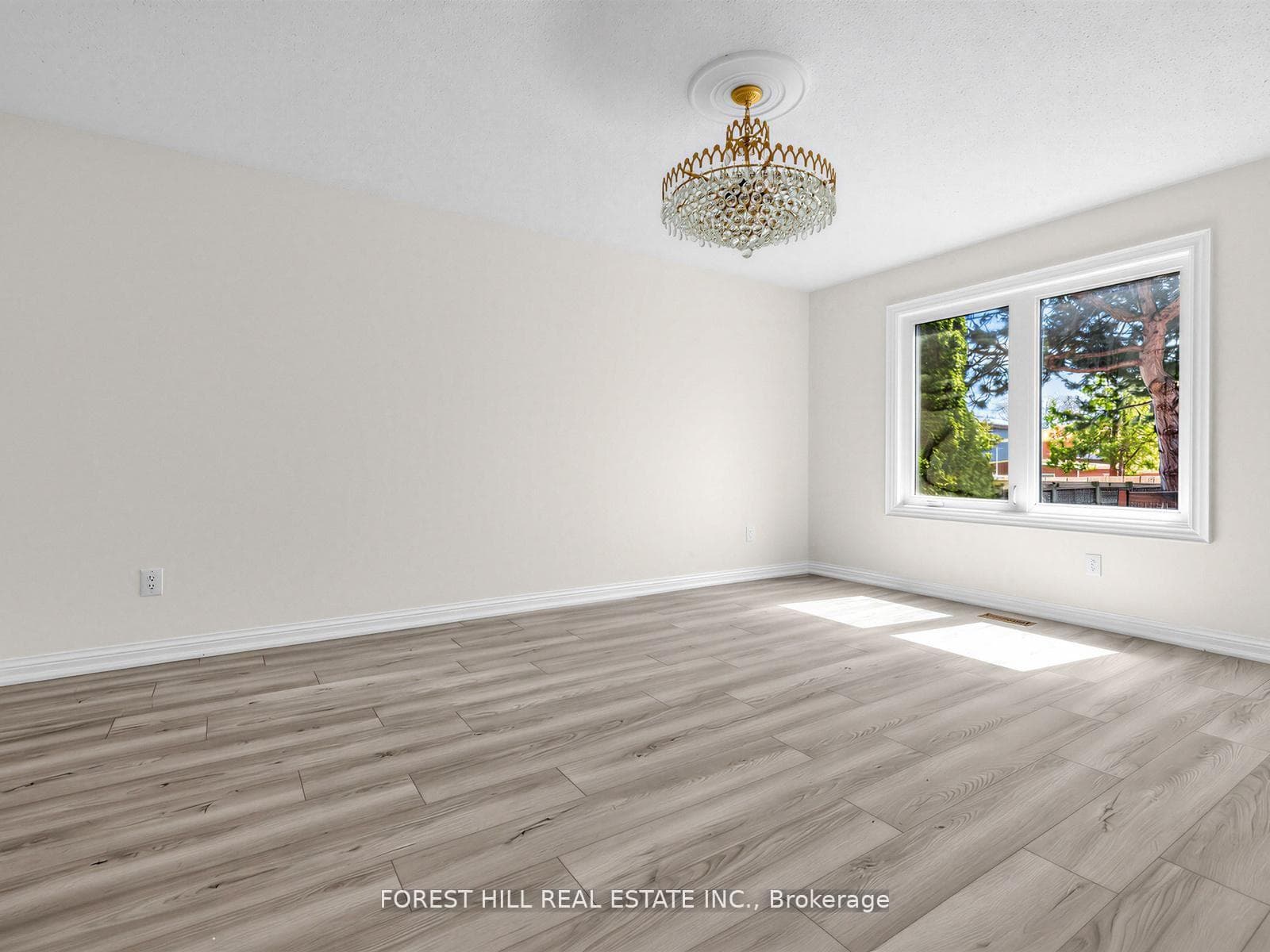 477 Cummer Avenue - Detached photo 15 of 50 in Willowdale / Newtonbrook, Ontario