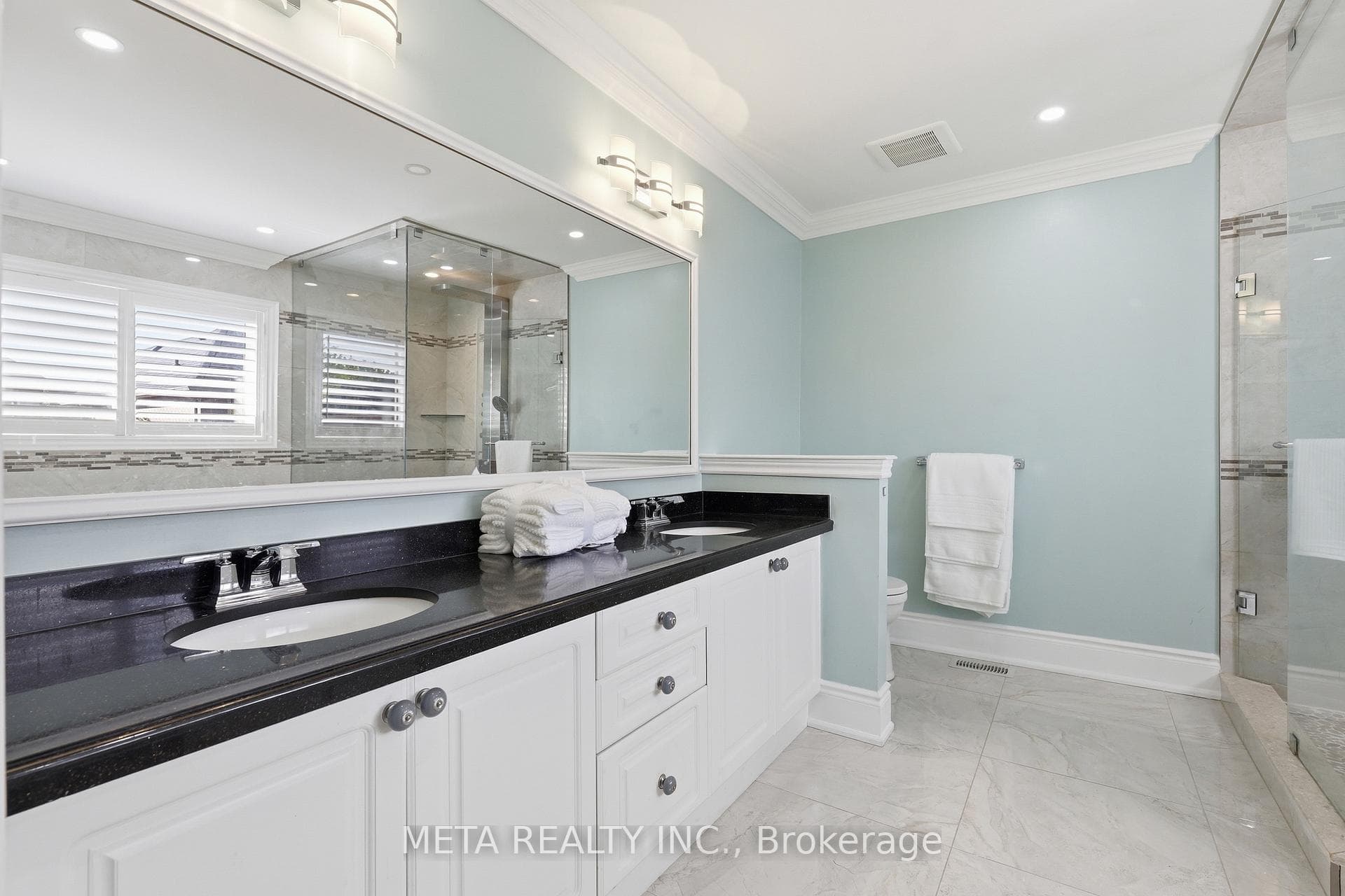 2299 Stratus Drive - Detached photo 33 of 42 in Oakville, Ontario