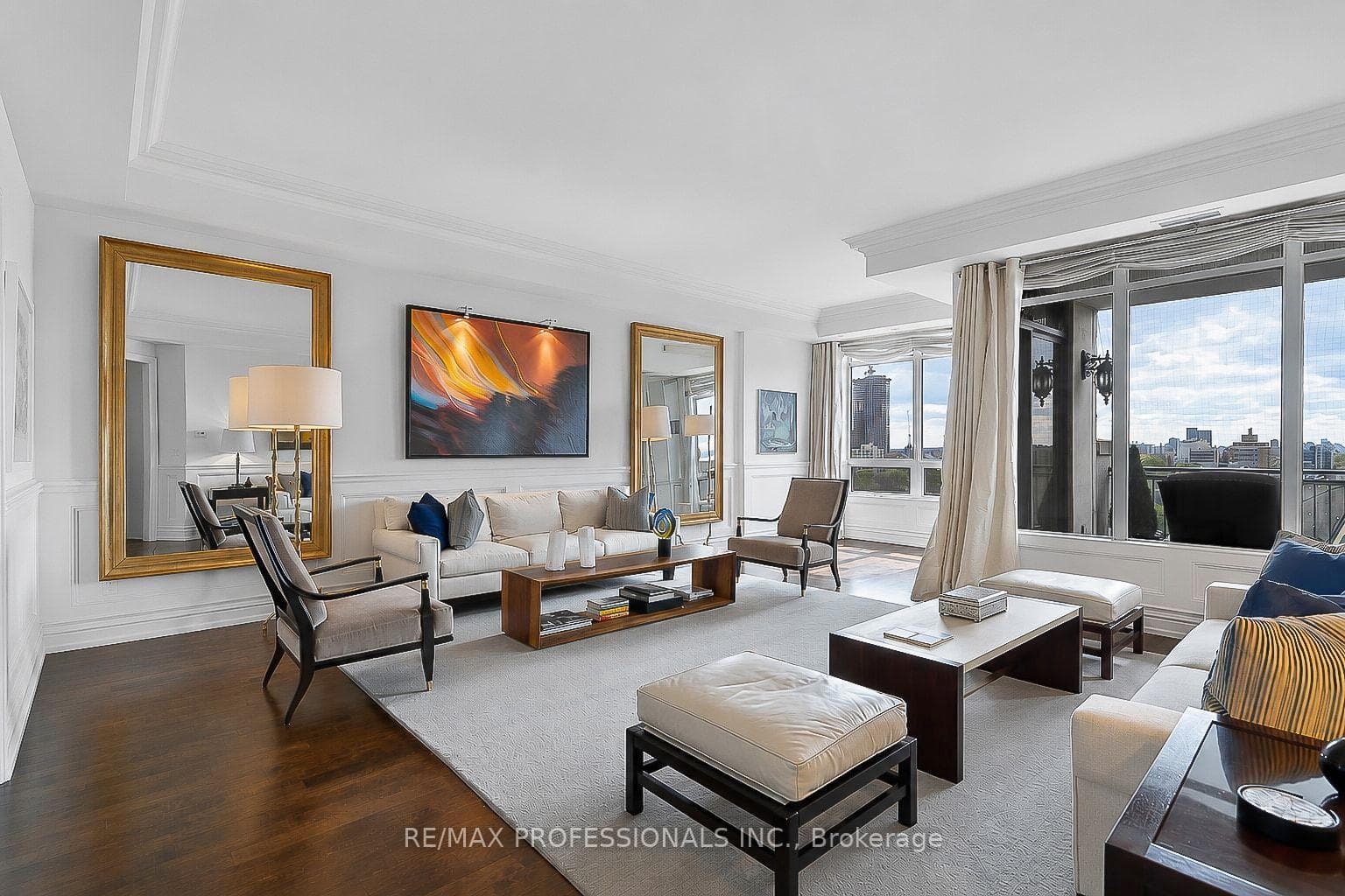 99 Avenue Road Unit SUBPH3 - Condo photo 12 of 50 in Annex / Yorkville / Summerhill, Ontario