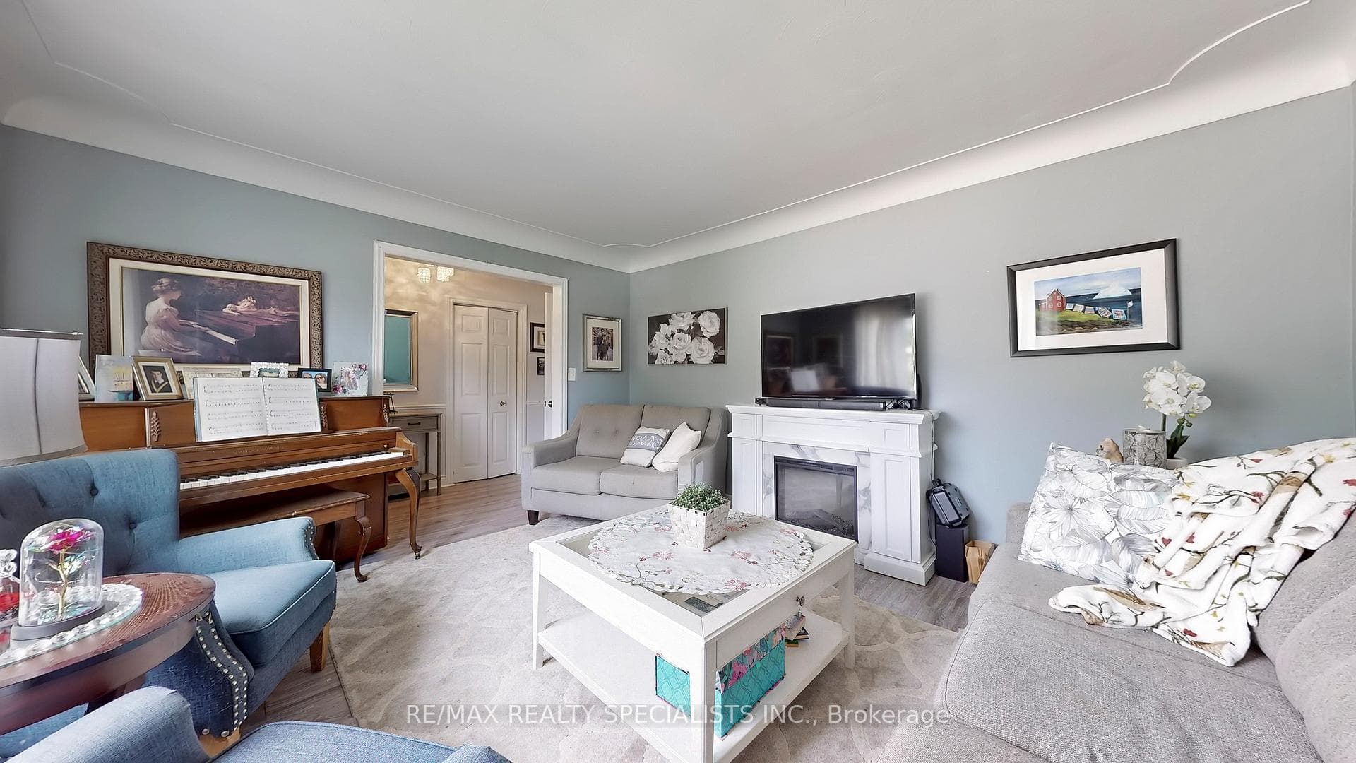 1306-08 Leighland Road - Semi-Detached photo 4 of 43 in Burlington, Ontario