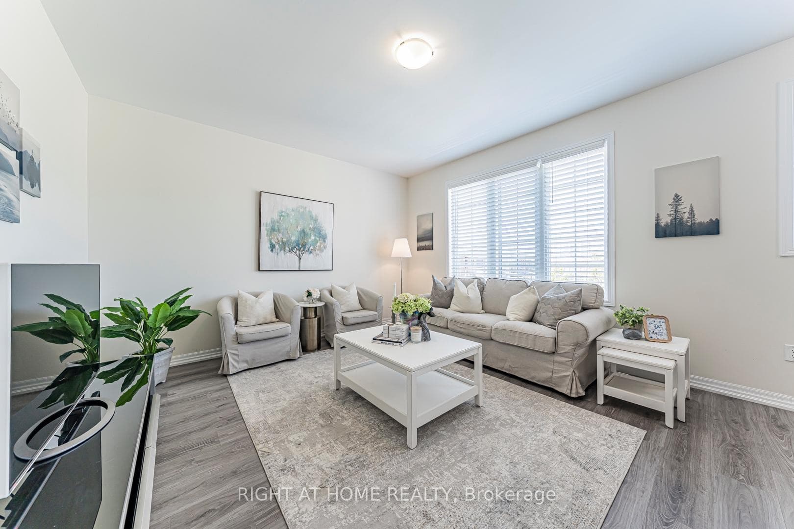 3315 Vardon Way - Townhouse photo 11 of 29 in Oakville, Ontario
