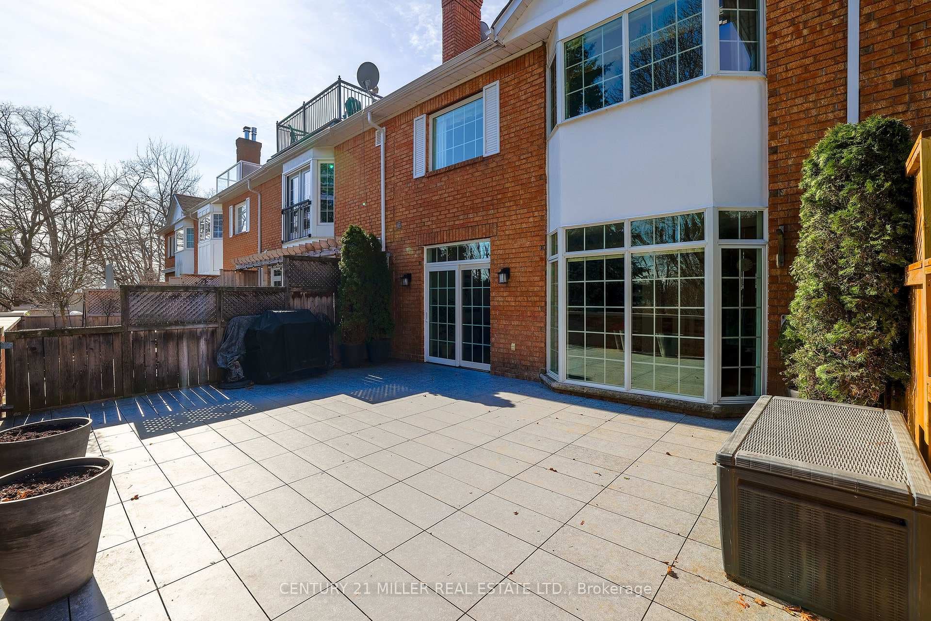 23 Chisholm Street - Townhouse photo 30 of 33 in Oakville, Ontario