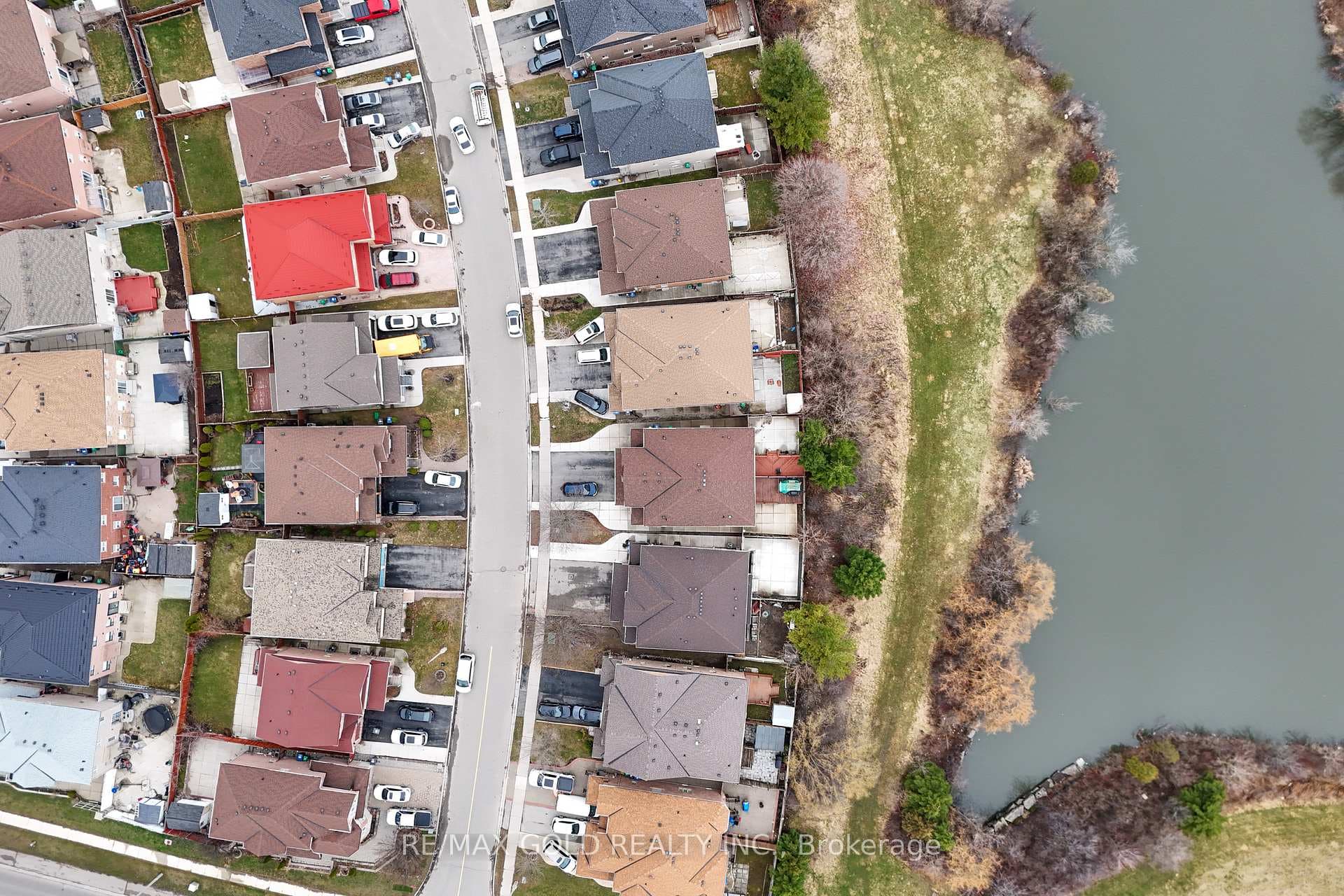 15 Revelstoke Place - Semi-Detached photo 48 of 49 in Brampton, Ontario