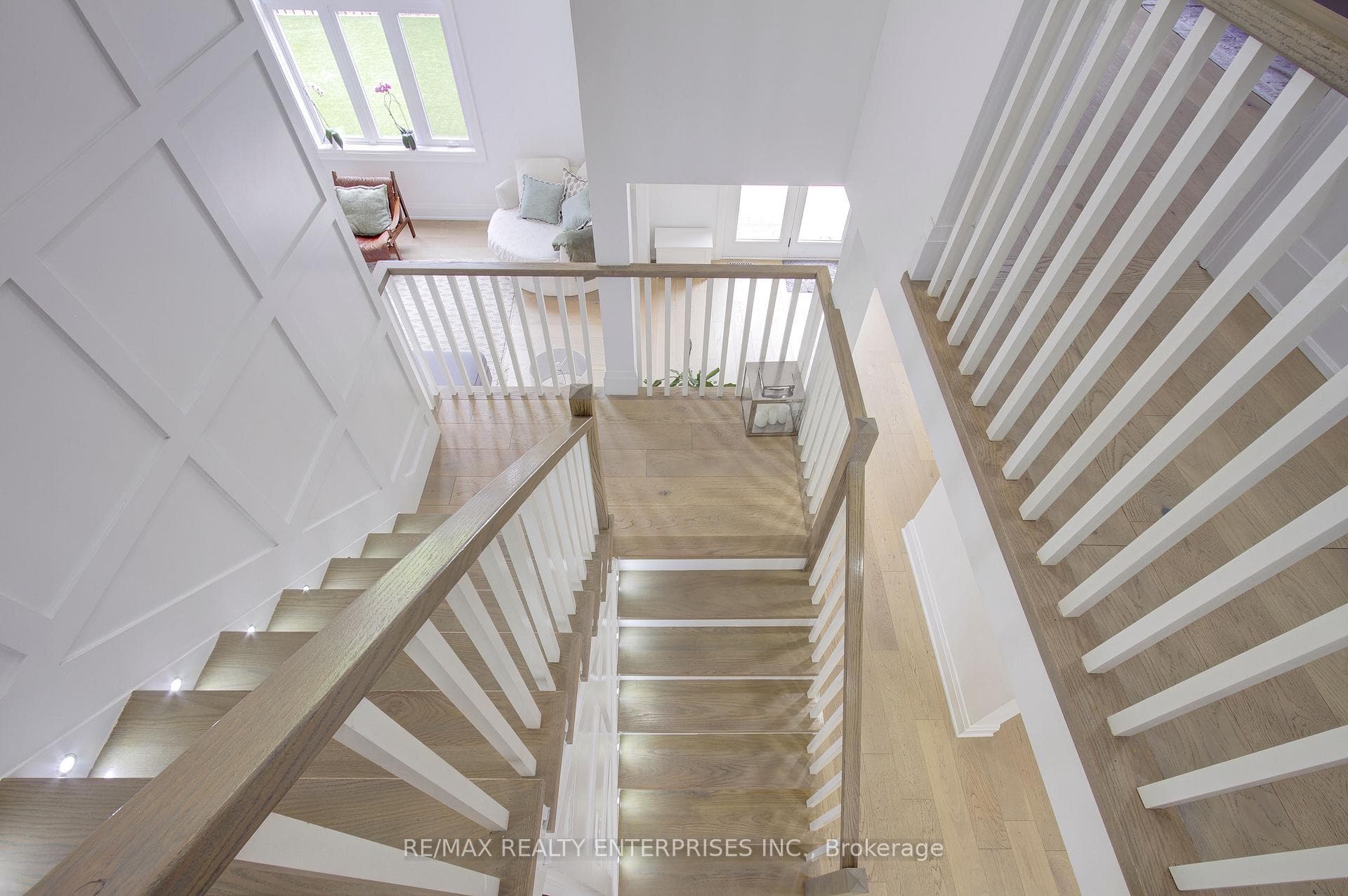 193 Teddington Place - Detached photo 27 of 50 in Burlington, Ontario