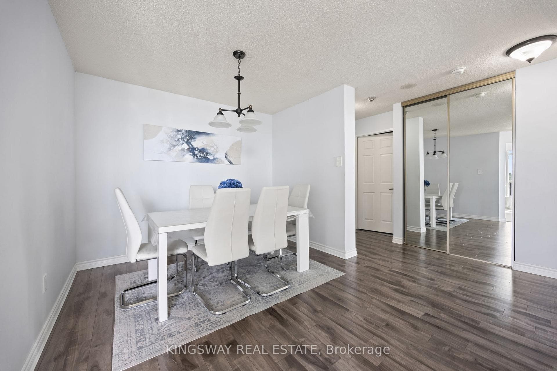 12 Laurelcrest Street Unit 507 - Condo photo 6 of 20 in Brampton, Ontario