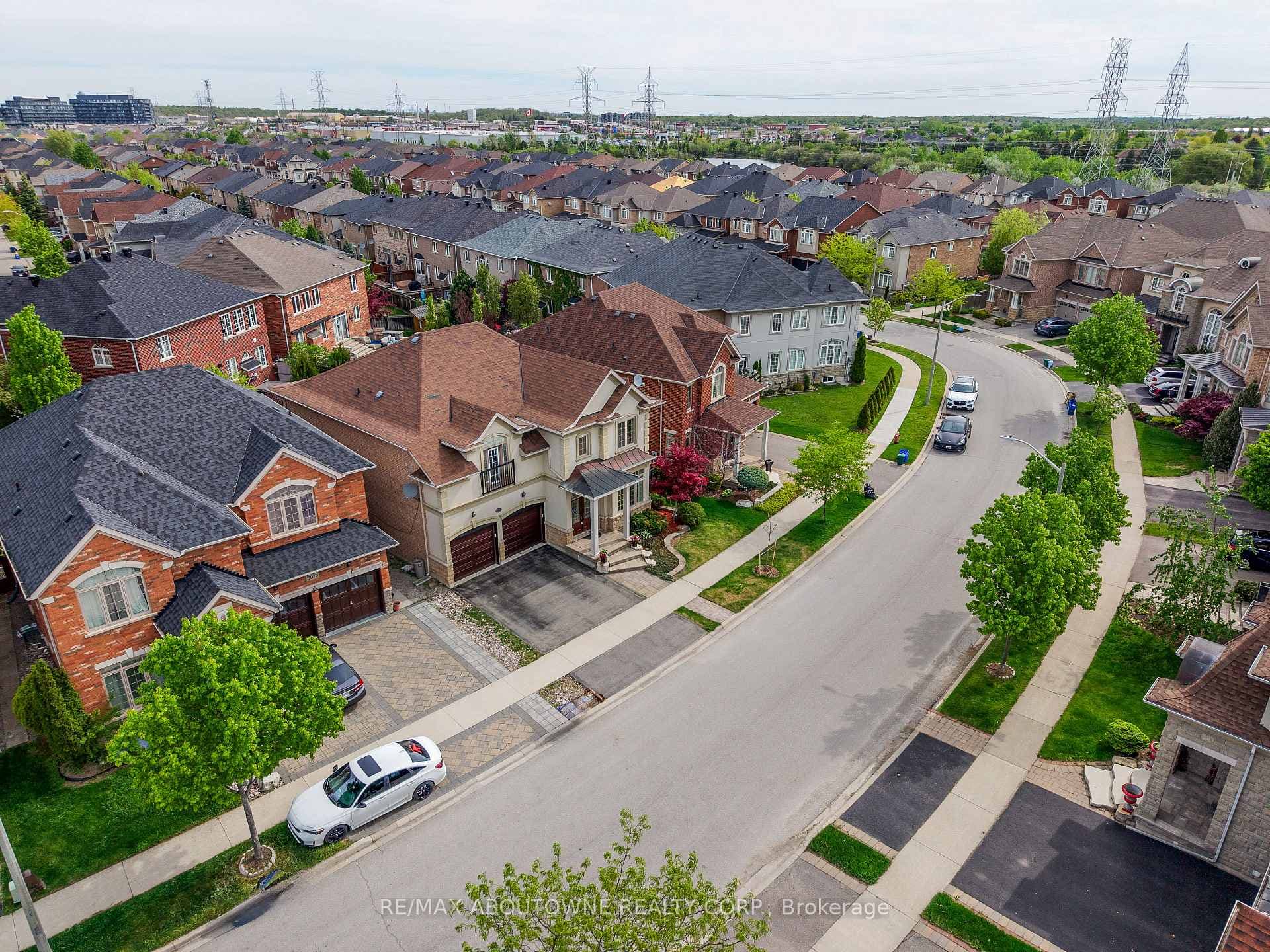 3071 Jenn Avenue - Detached photo 45 of 50 in Burlington, Ontario