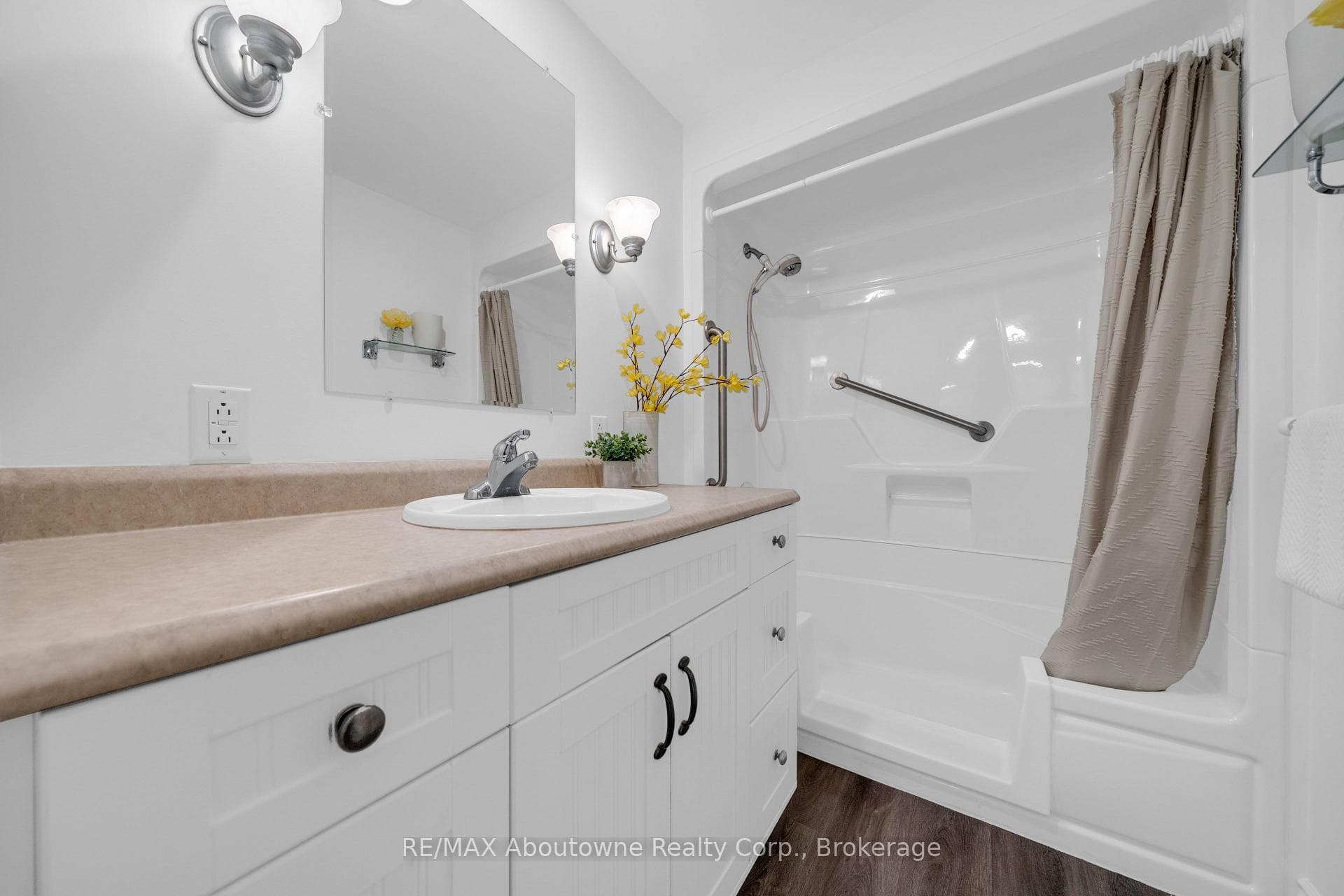 1270 Gainsborough Drive Unit 35 - Condo photo 31 of 50 in Oakville, Ontario