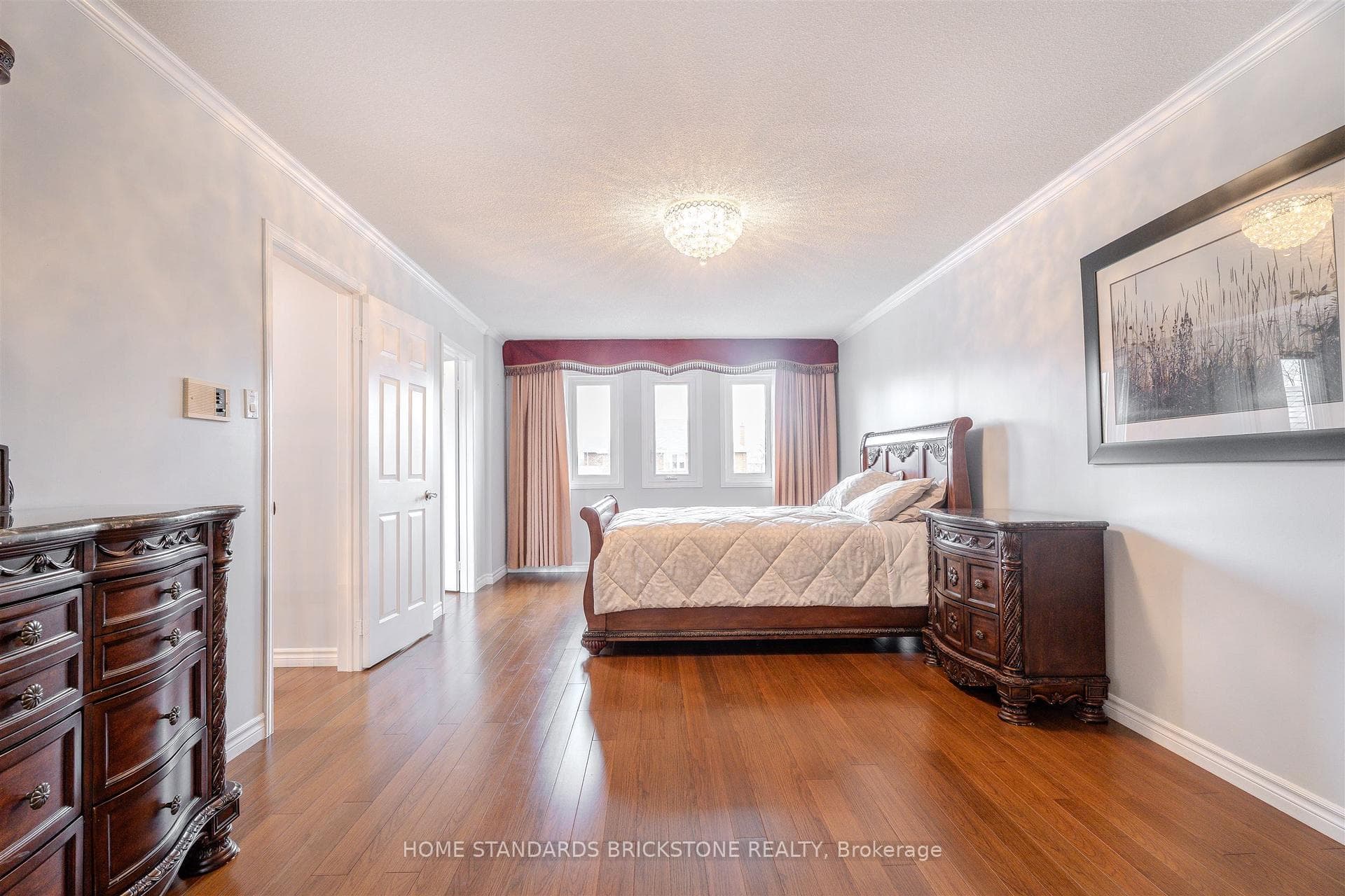 4538 Penhallow Road - Detached photo 26 of 49 in Mississauga, Ontario