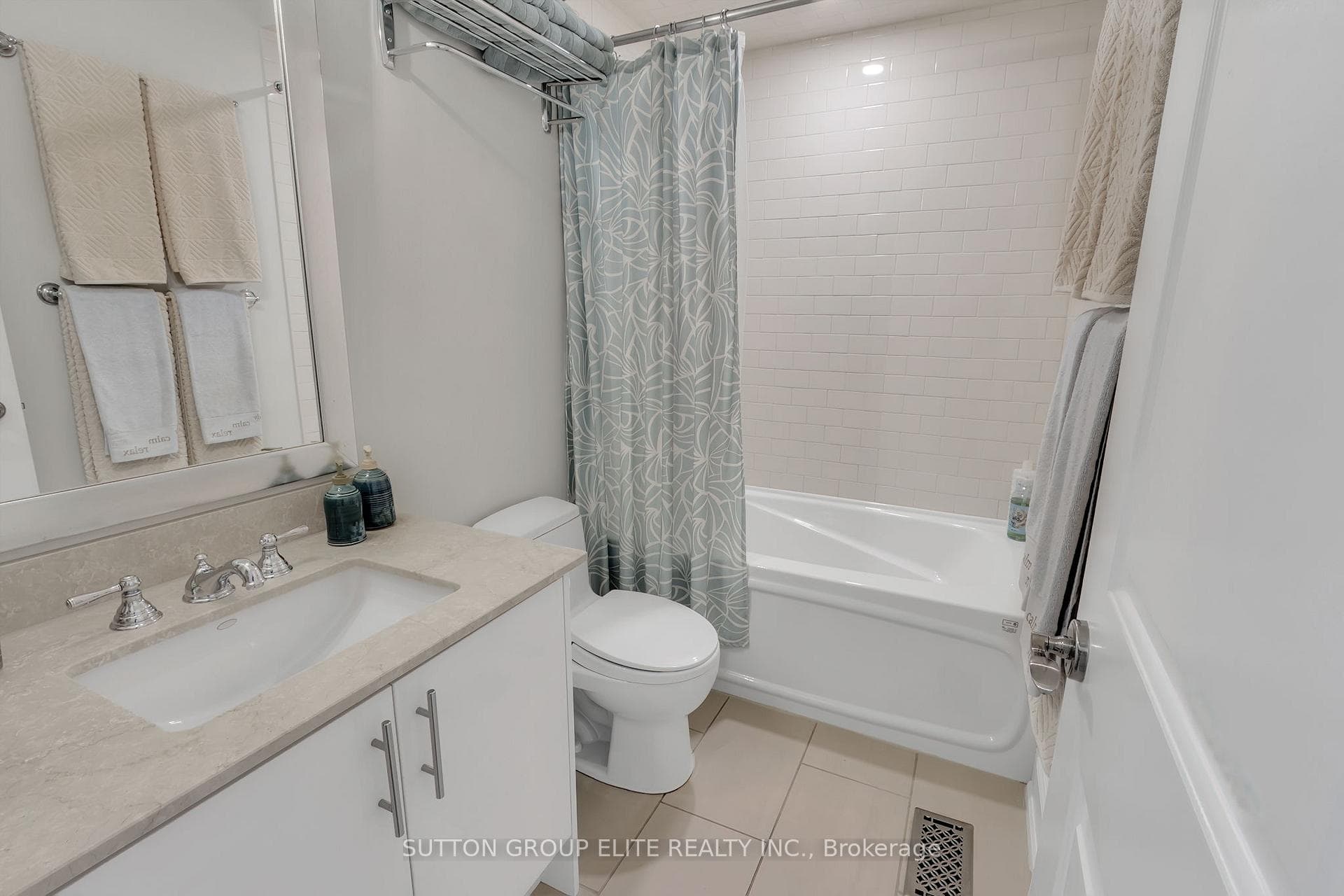 16 Nautical Lane - Condo photo 47 of 50 in Liberty Village / Parkdale / South Parkdale, Ontario