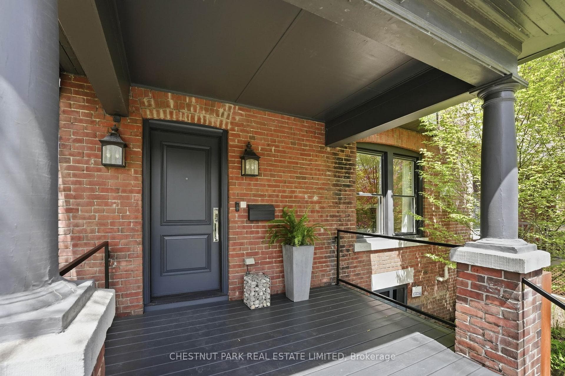 154 Cottingham Street - Semi-Detached photo 22 of 23 in Annex / Yorkville / Summerhill, Ontario
