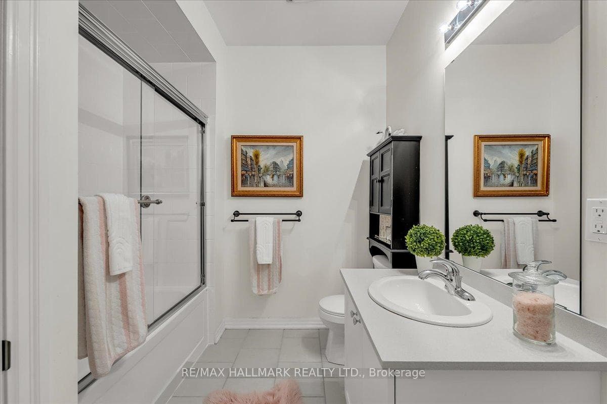 1011 Deta Road Unit 701 - Condo photo 29 of 42 in Mississauga, Ontario
