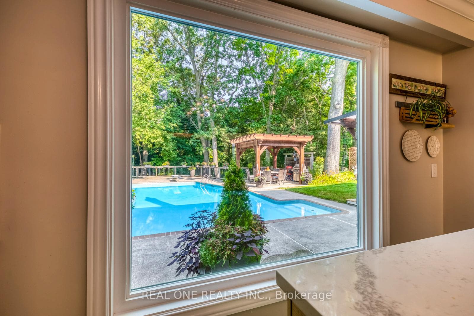 1005 Fair Birch Drive - Detached photo 14 of 48 in Mississauga, Ontario
