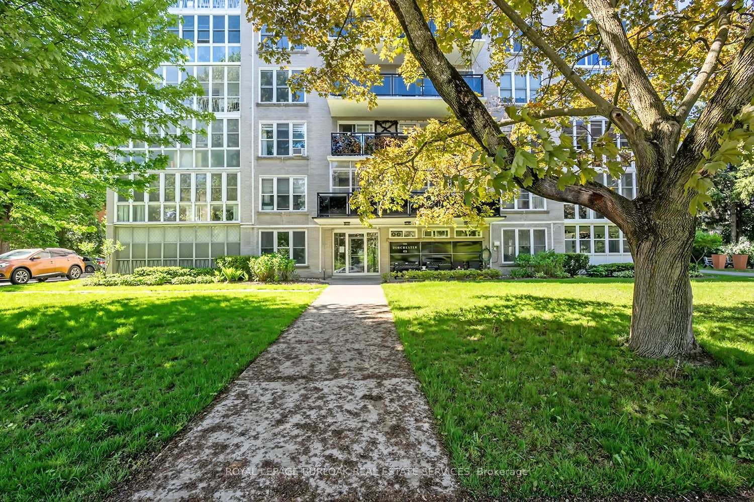 69 Herkimer Street Unit 203 - Condo photo 2 of 34 in Hamilton, Ontario