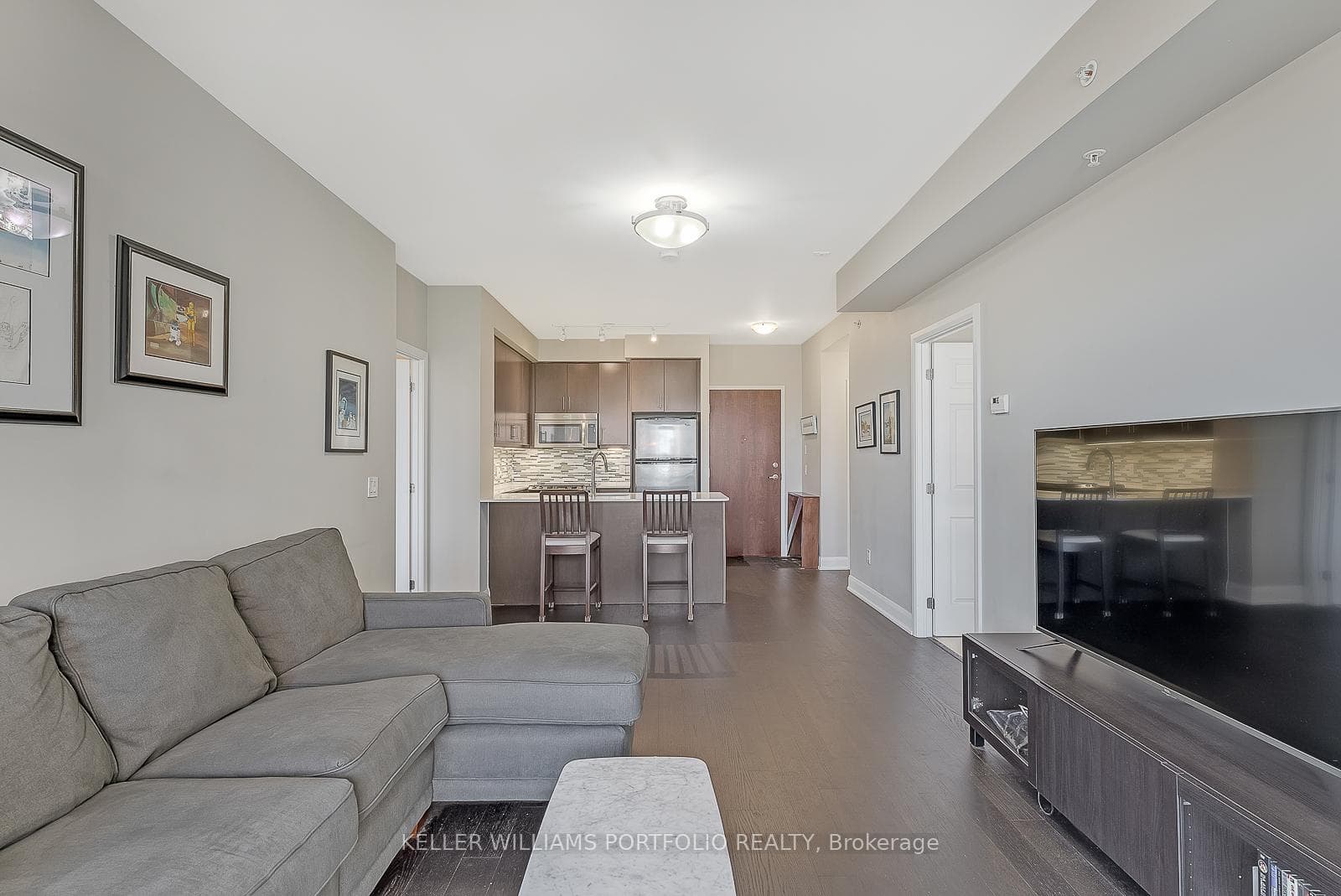 2480 Prince Michael Drive Unit 304 - Condo photo 14 of 27 in Oakville, Ontario