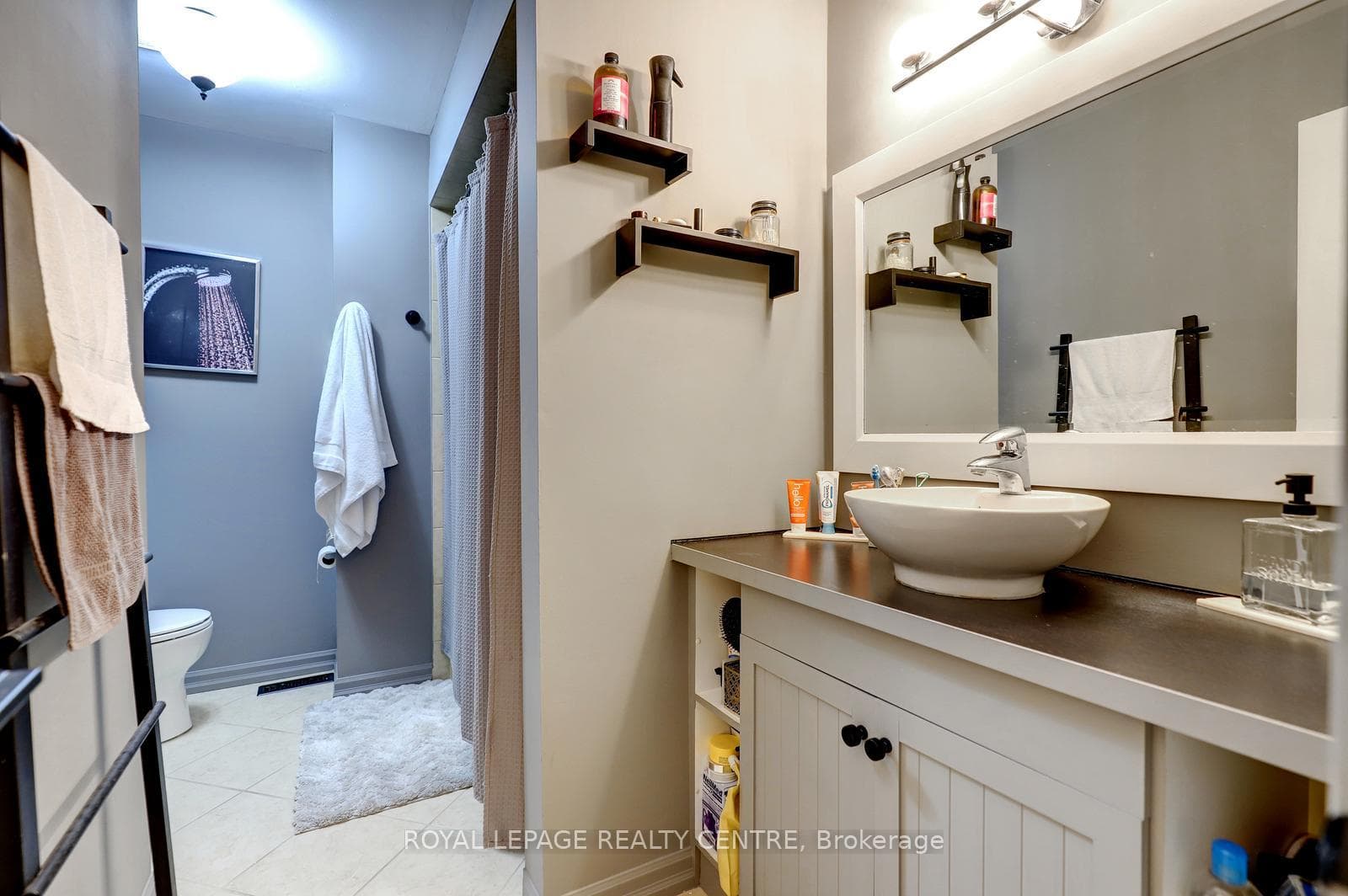 3025 Cedarglen Gate Unit 60 - Condo photo 27 of 38 in Mississauga, Ontario