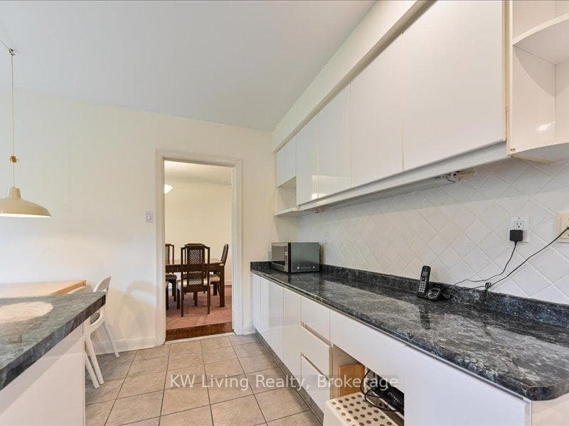 52 Hawksbury Drive - Detached photo 14 of 43 in Hillcrest Village / Bayview Village, Ontario